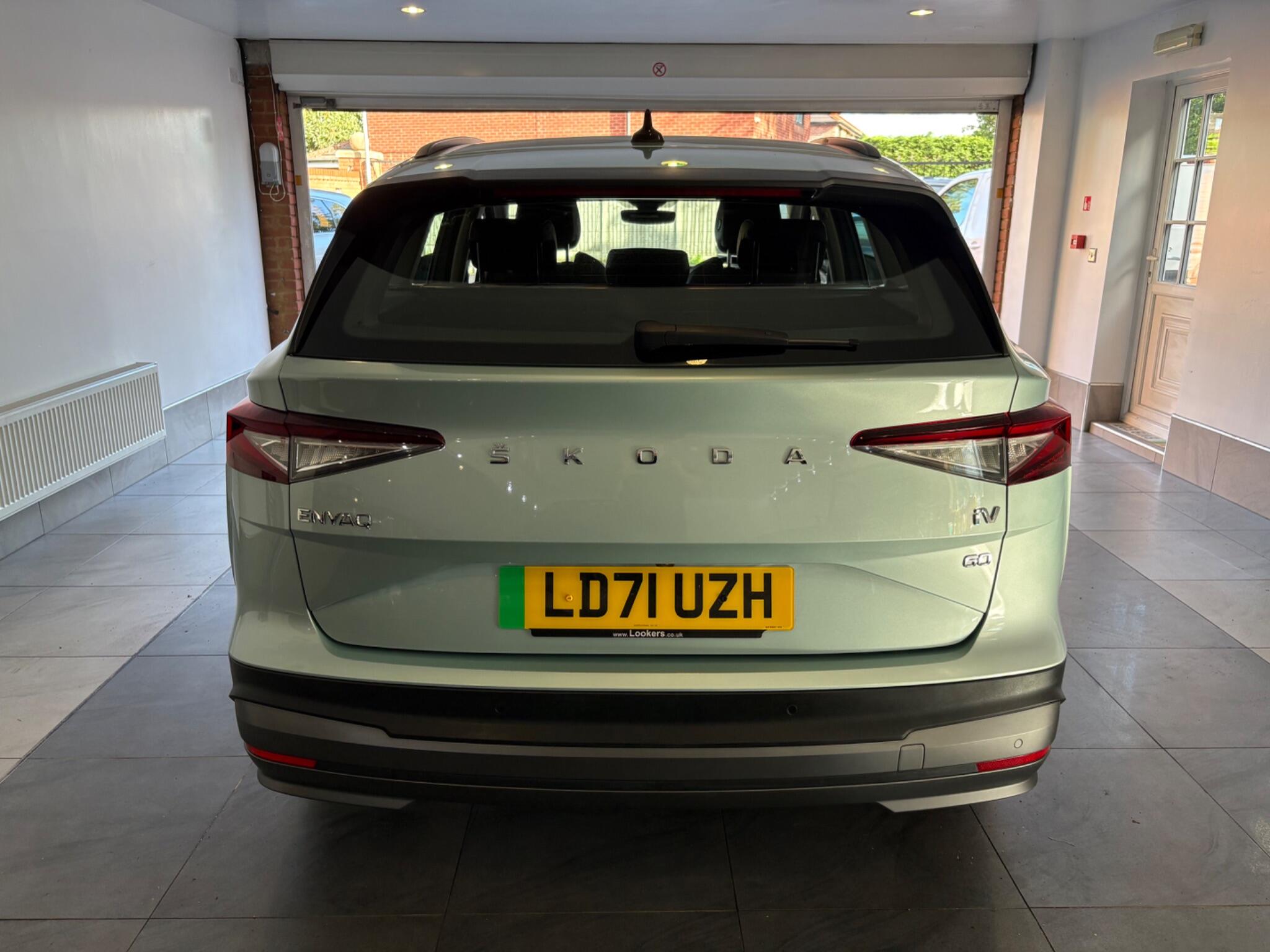 Skoda Enyaq view 7