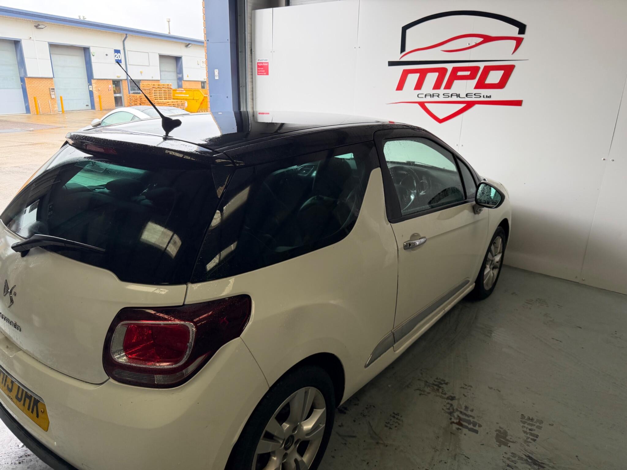 Citroen DS3 view 10