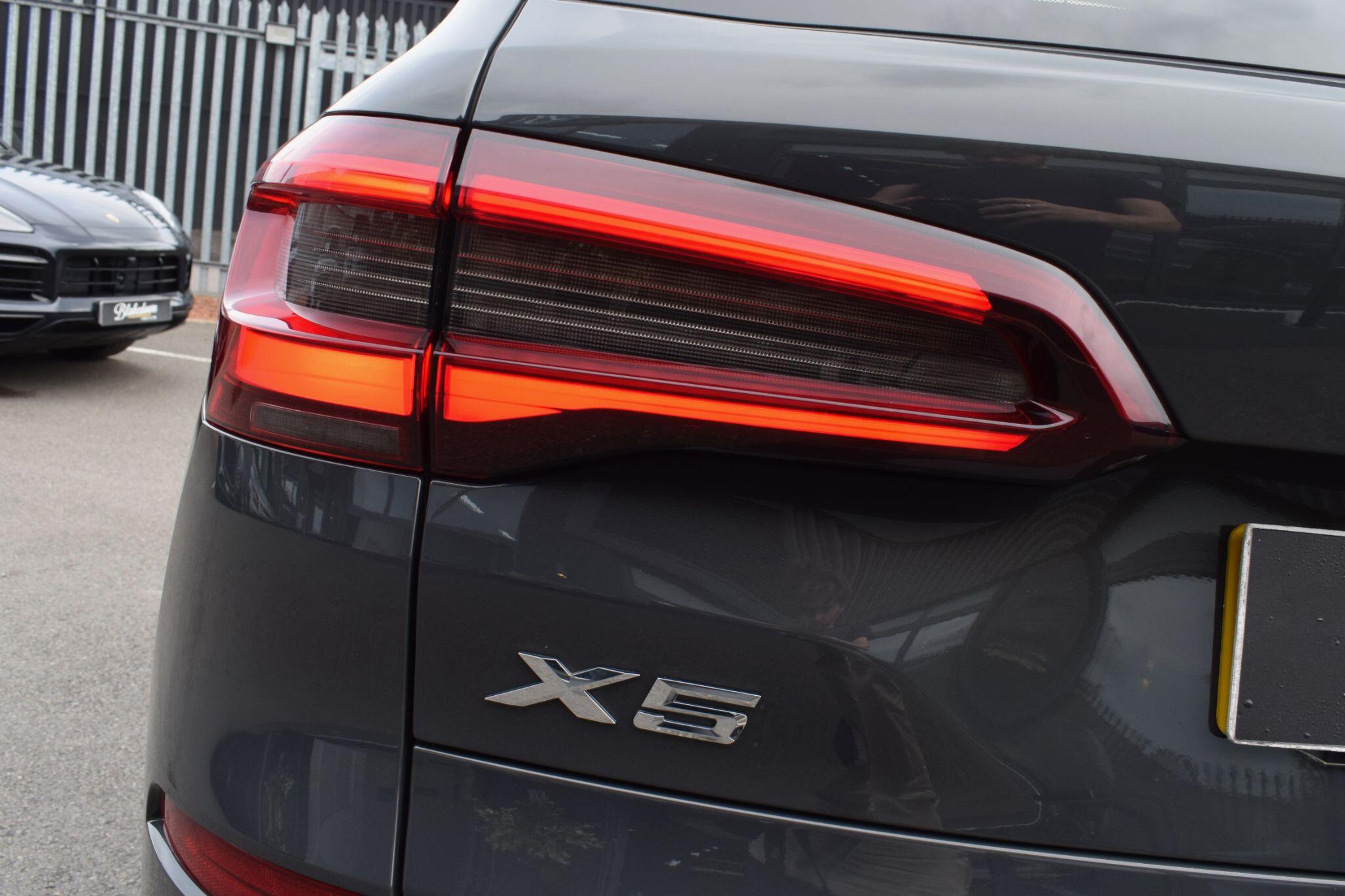 BMW X5 view 41