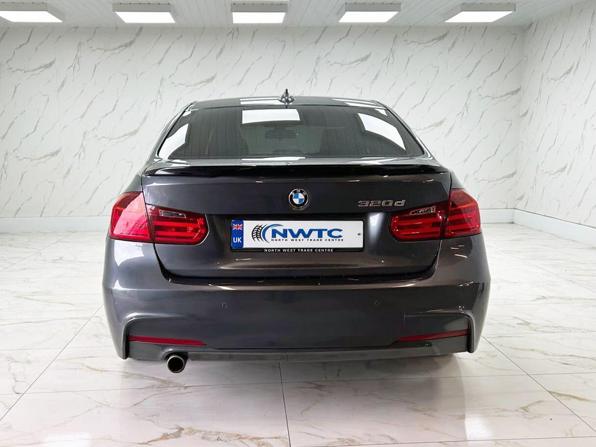 BMW 3 Series view 11