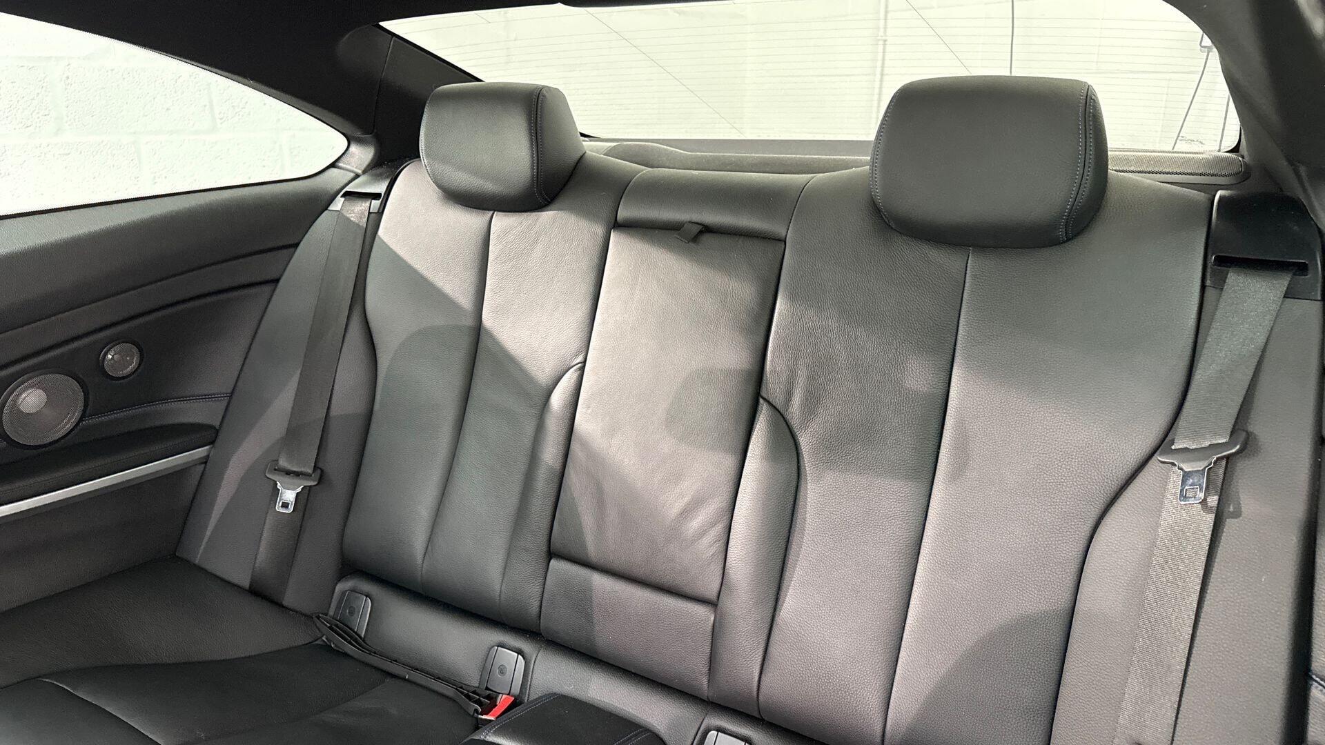BMW 4 Series view 12