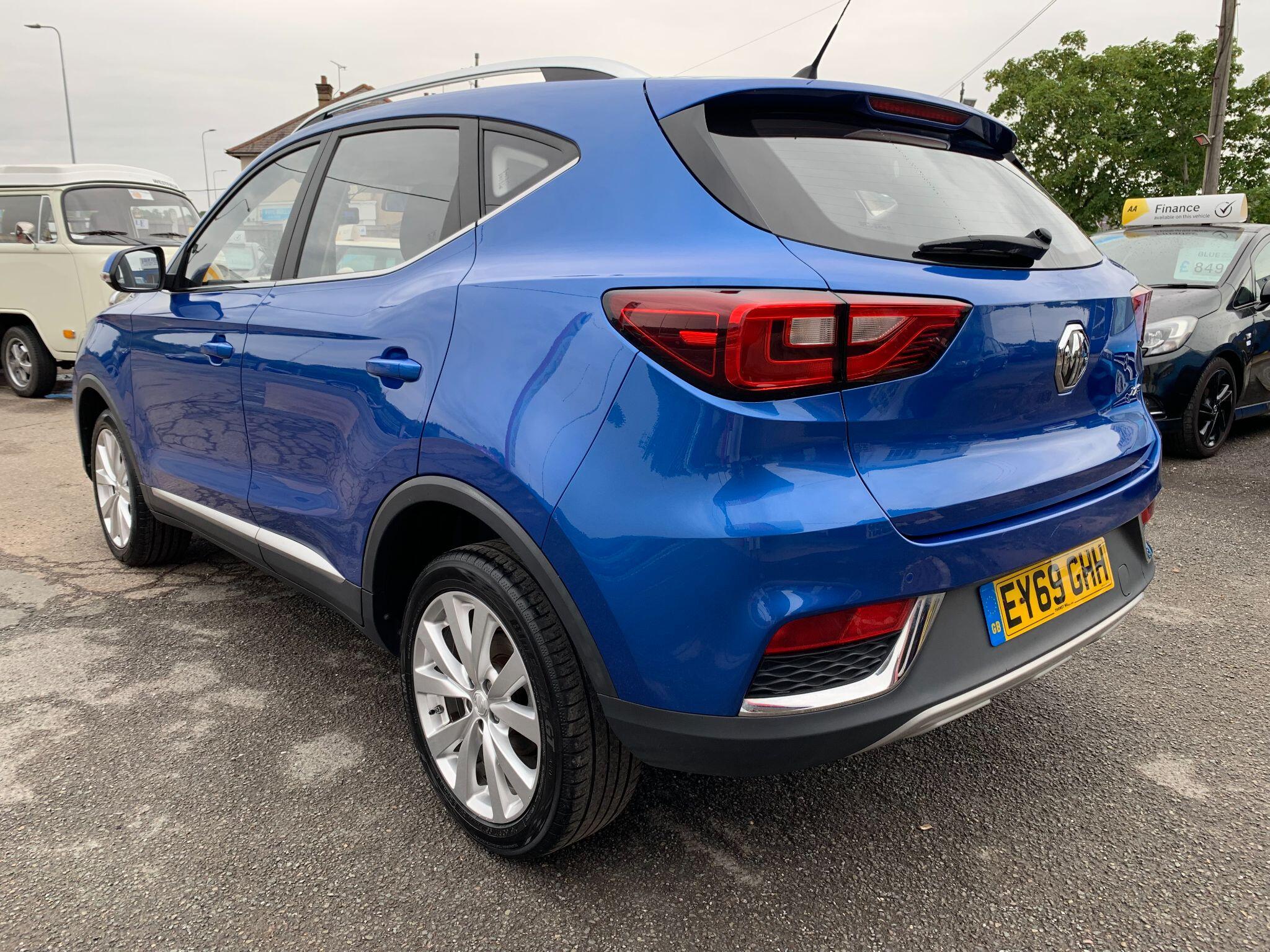MG MG ZS view 5