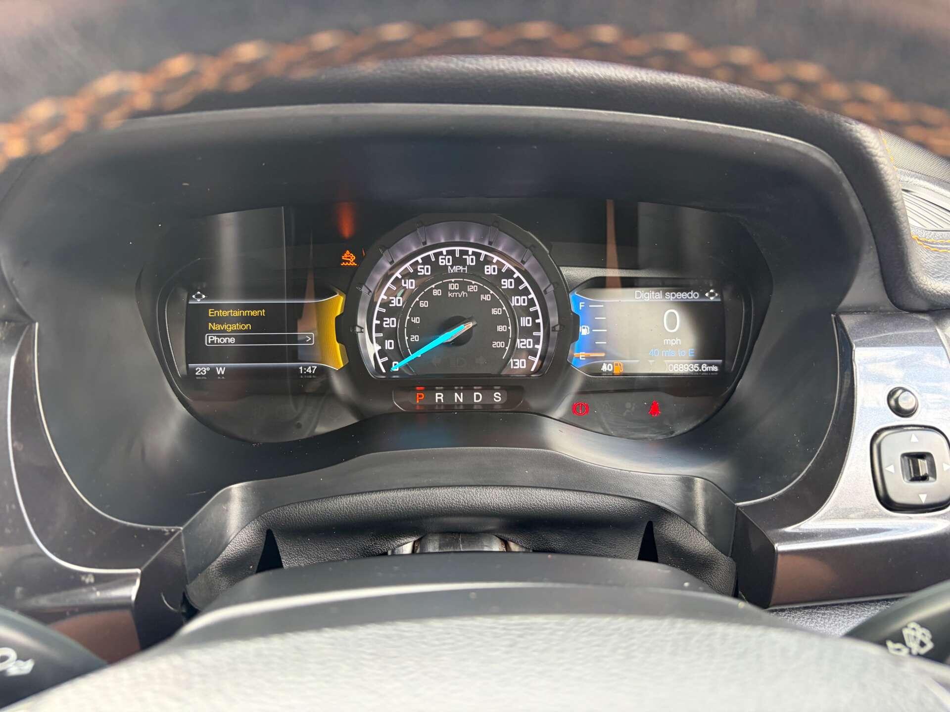 Ford Ranger view 37