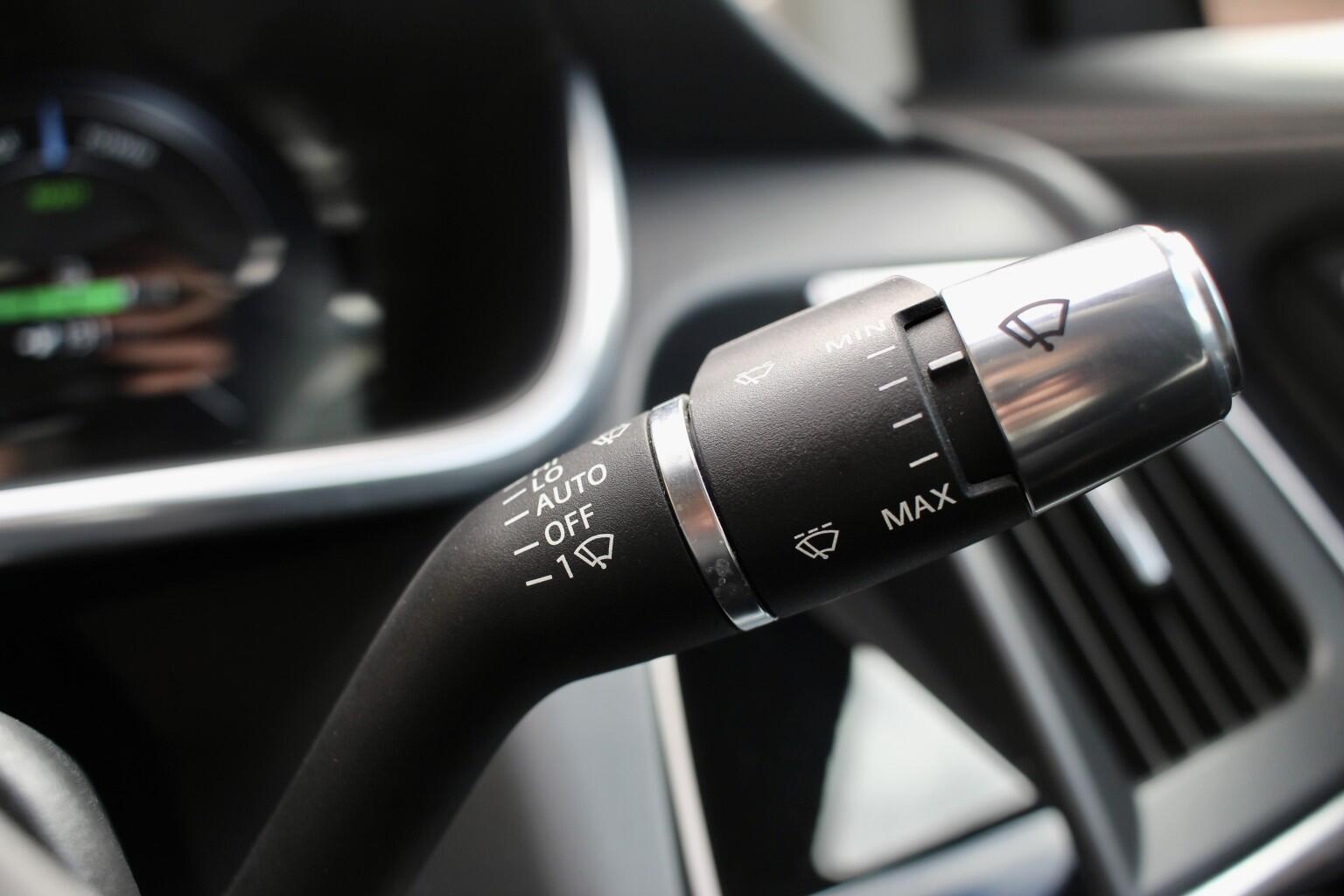 Jaguar I-Pace view 36