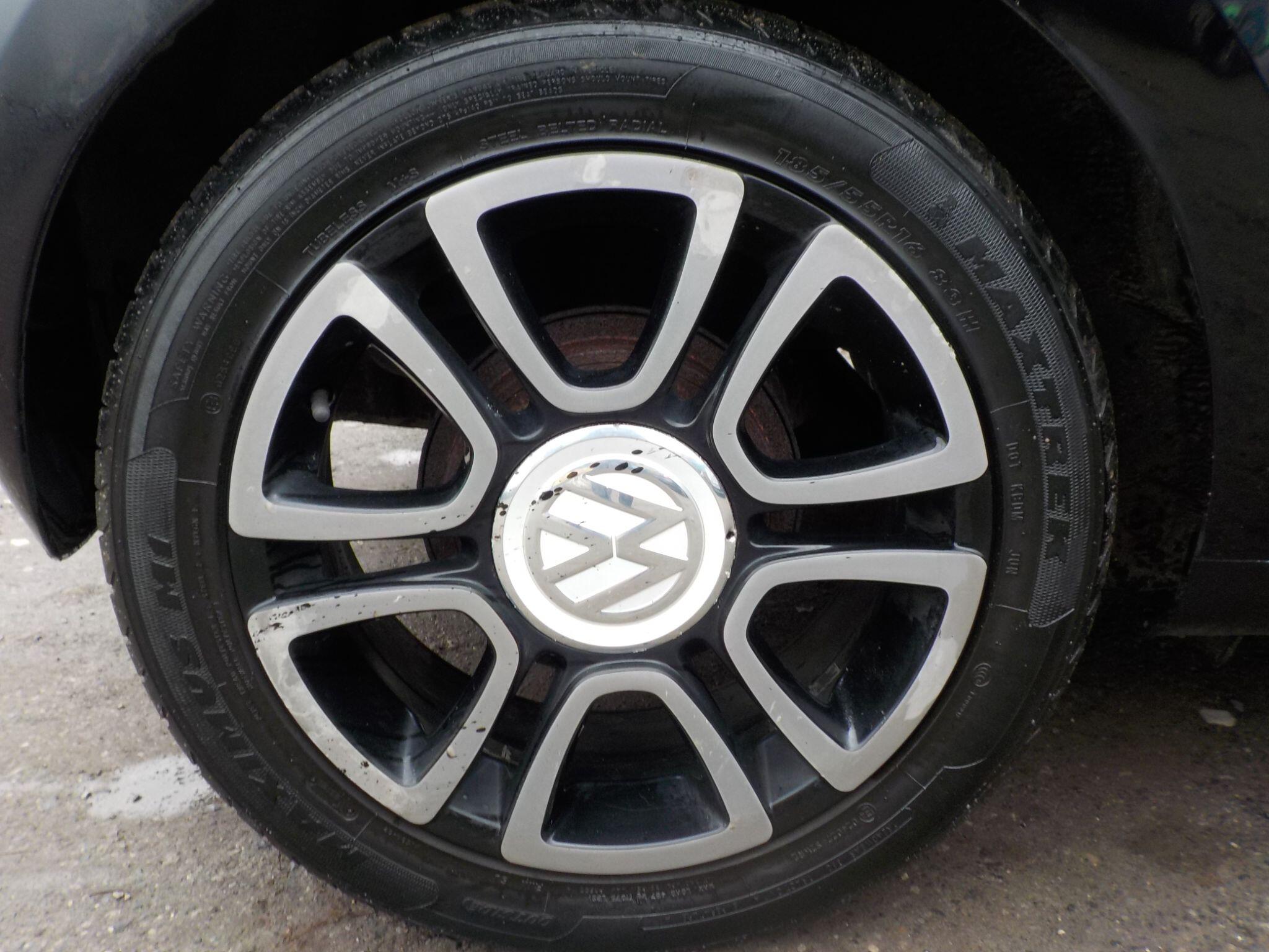 Volkswagen up! 1.0 High up! Euro 5 3dr