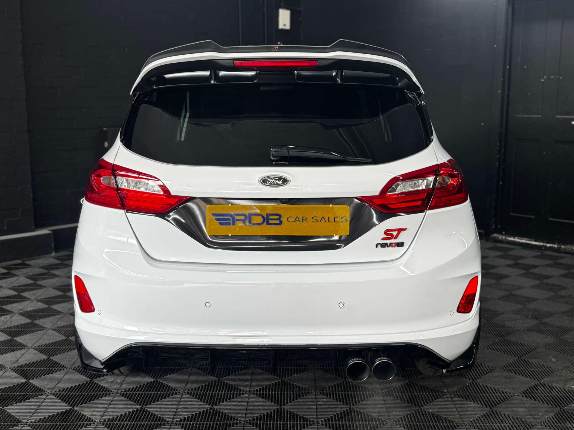 Ford Fiesta view 23