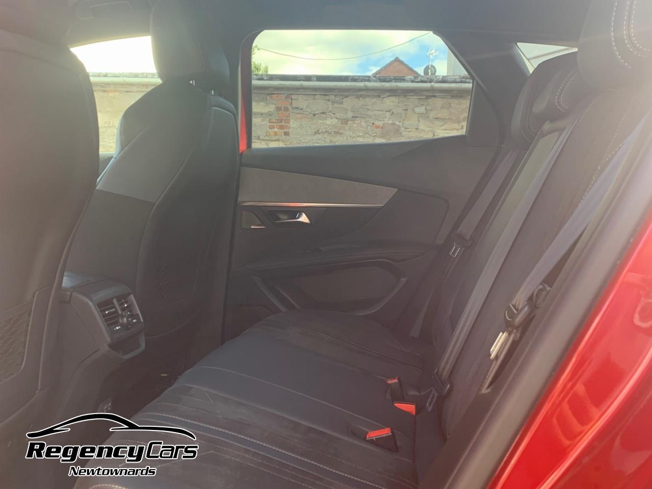 Peugeot 3008 view 12