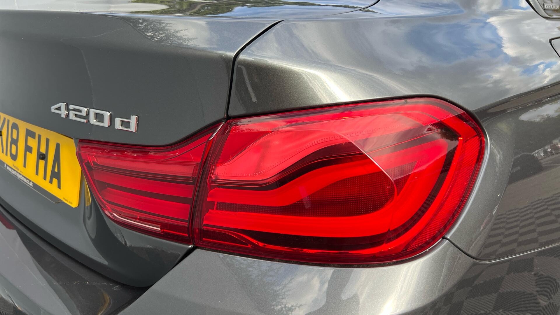 BMW 4 Series view 22
