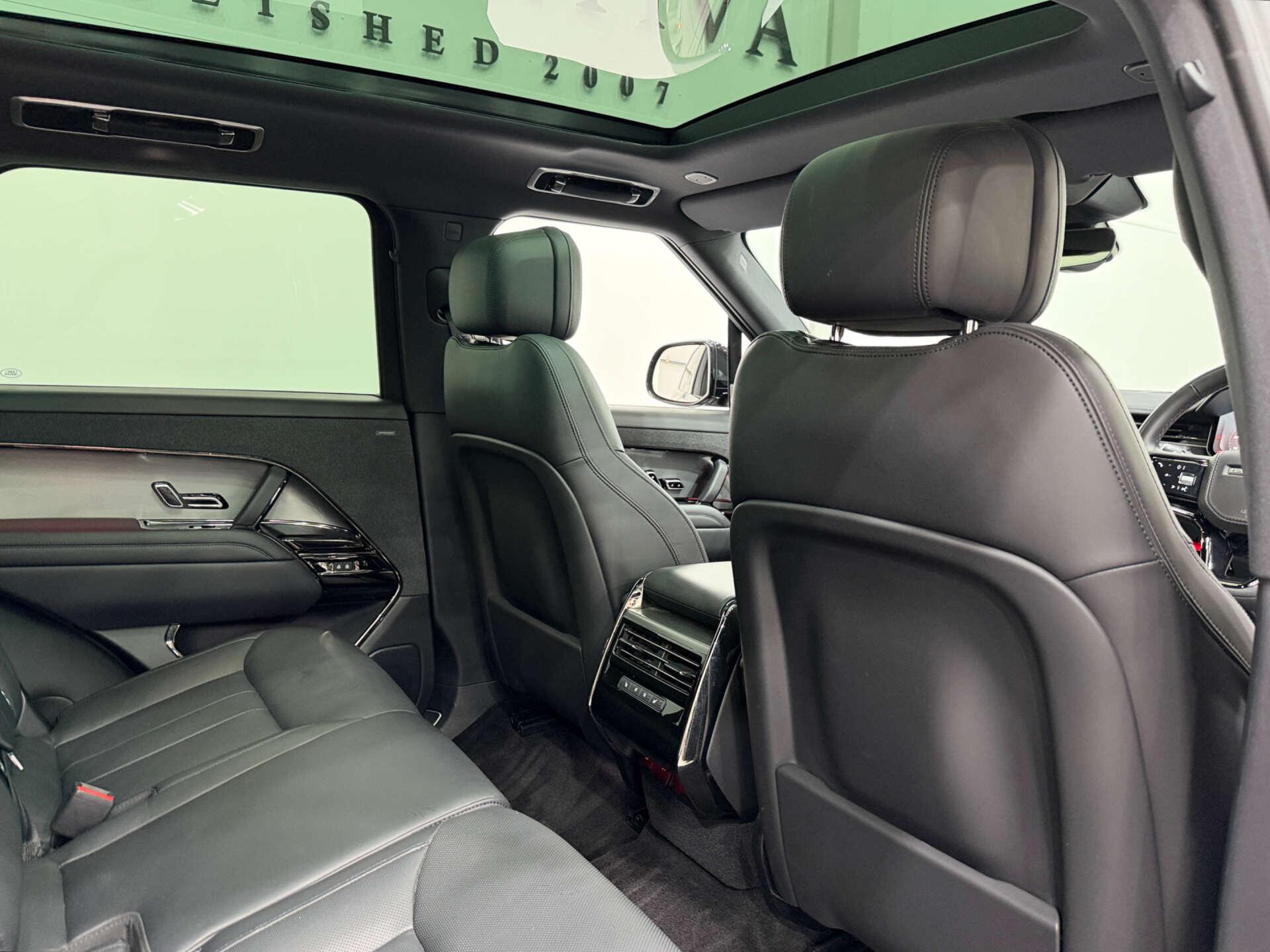 Land Rover Range Rover Sport view 15