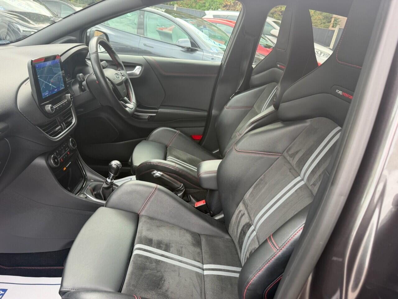 Ford Puma view 18