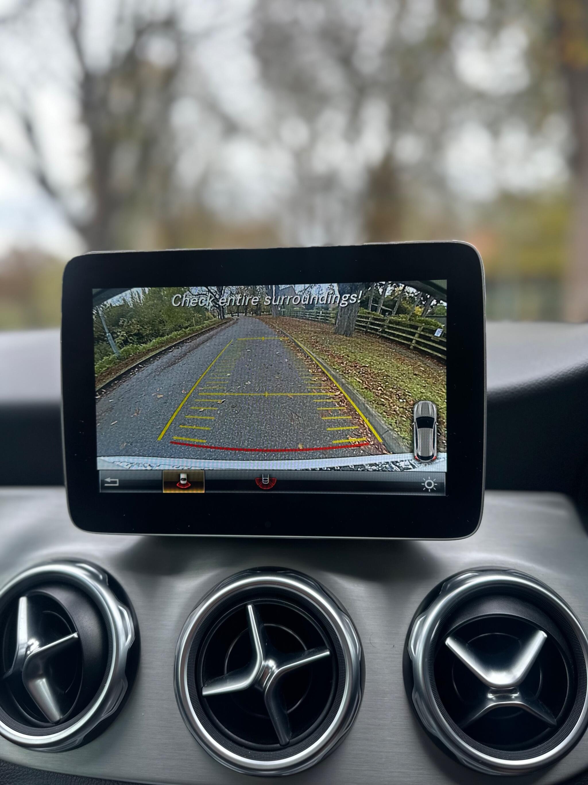 2018 Mercedes-Benz GLA 2.1 GLA220d AMG Line (Premium Plus) 7G-DCT 4MATIC Euro 6 (s/s) 5dr • 132,000 miles image 31