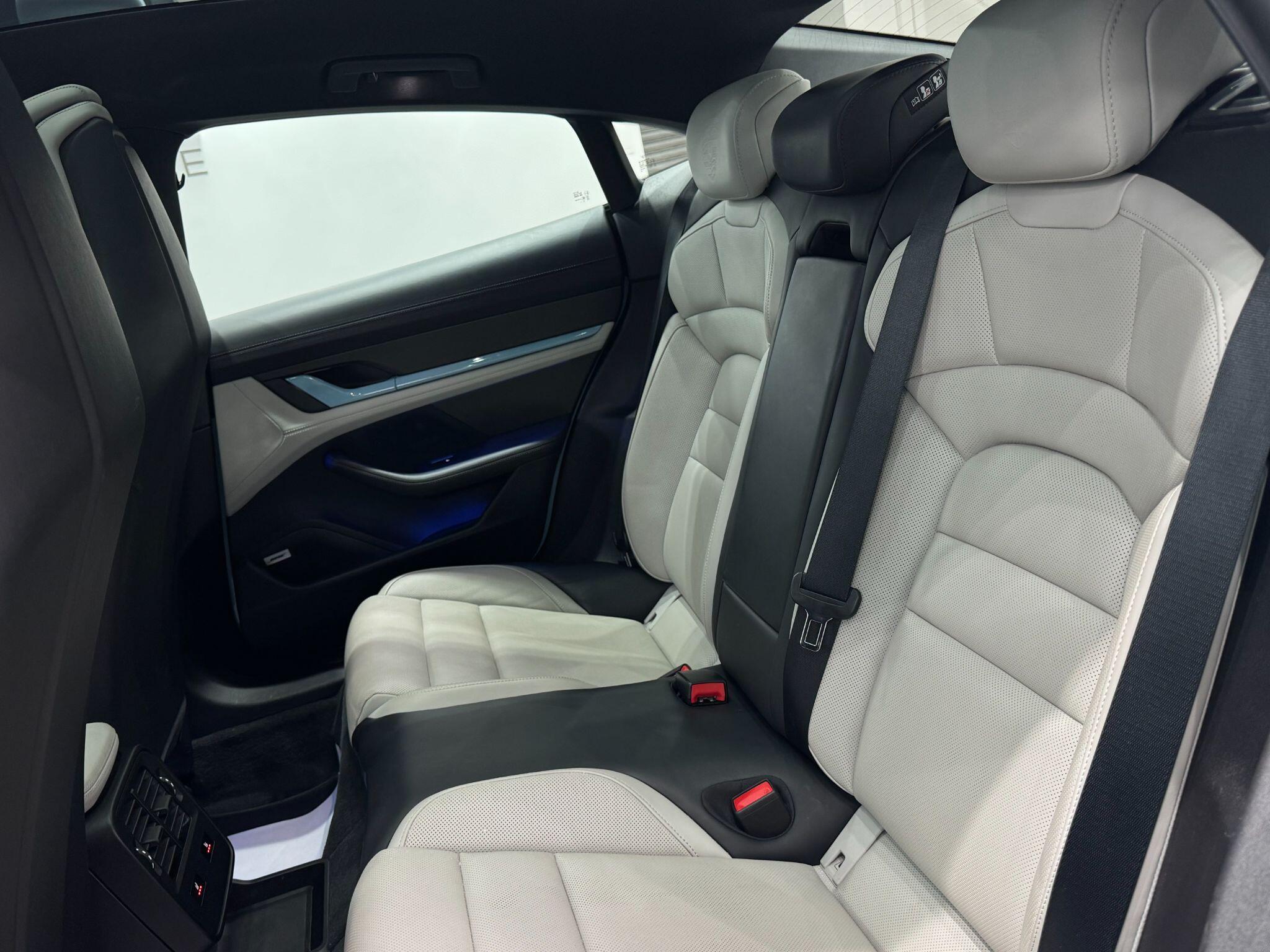 Porsche Taycan view 46