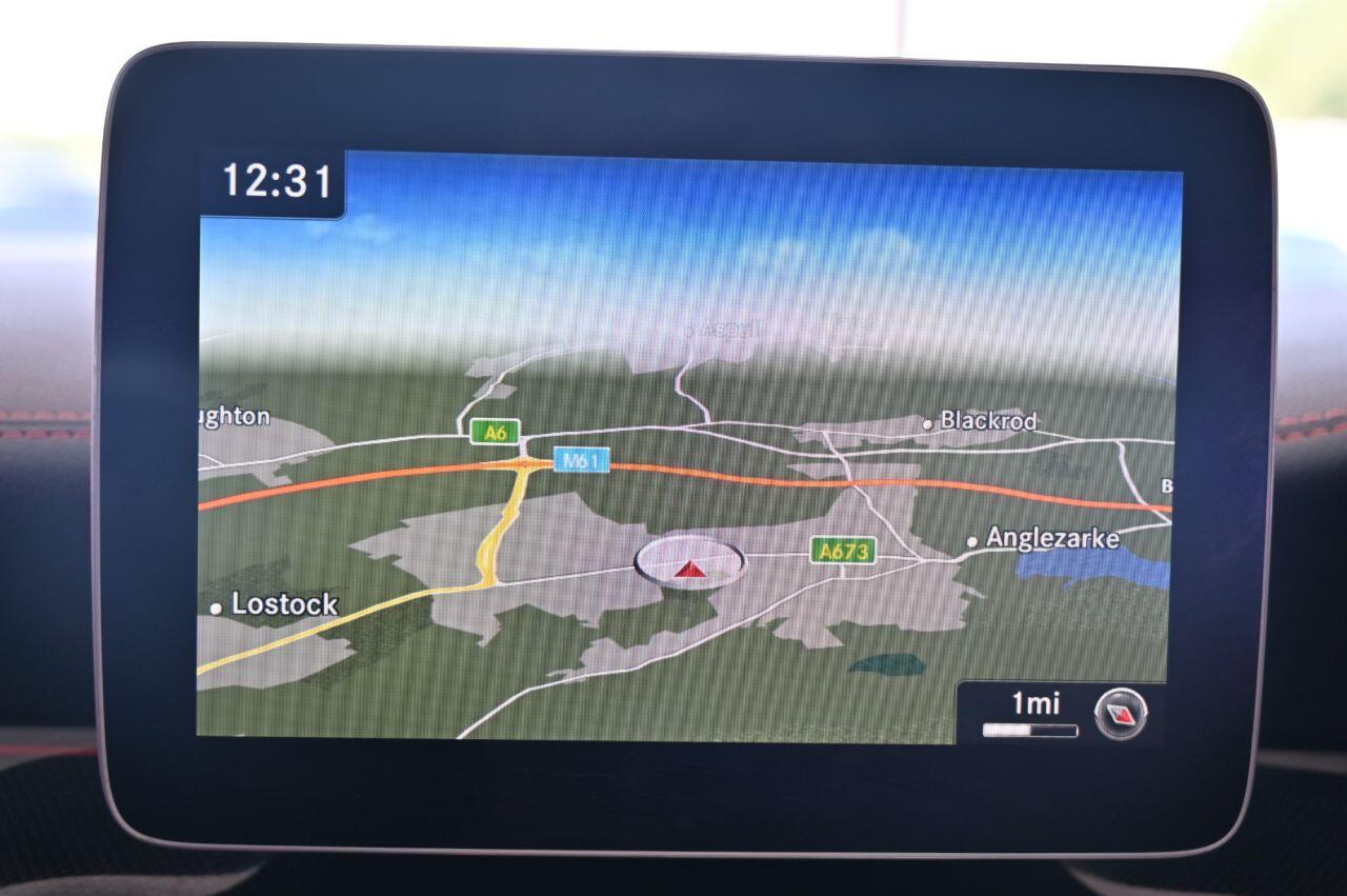 Mercedes-Benz Cla view 23