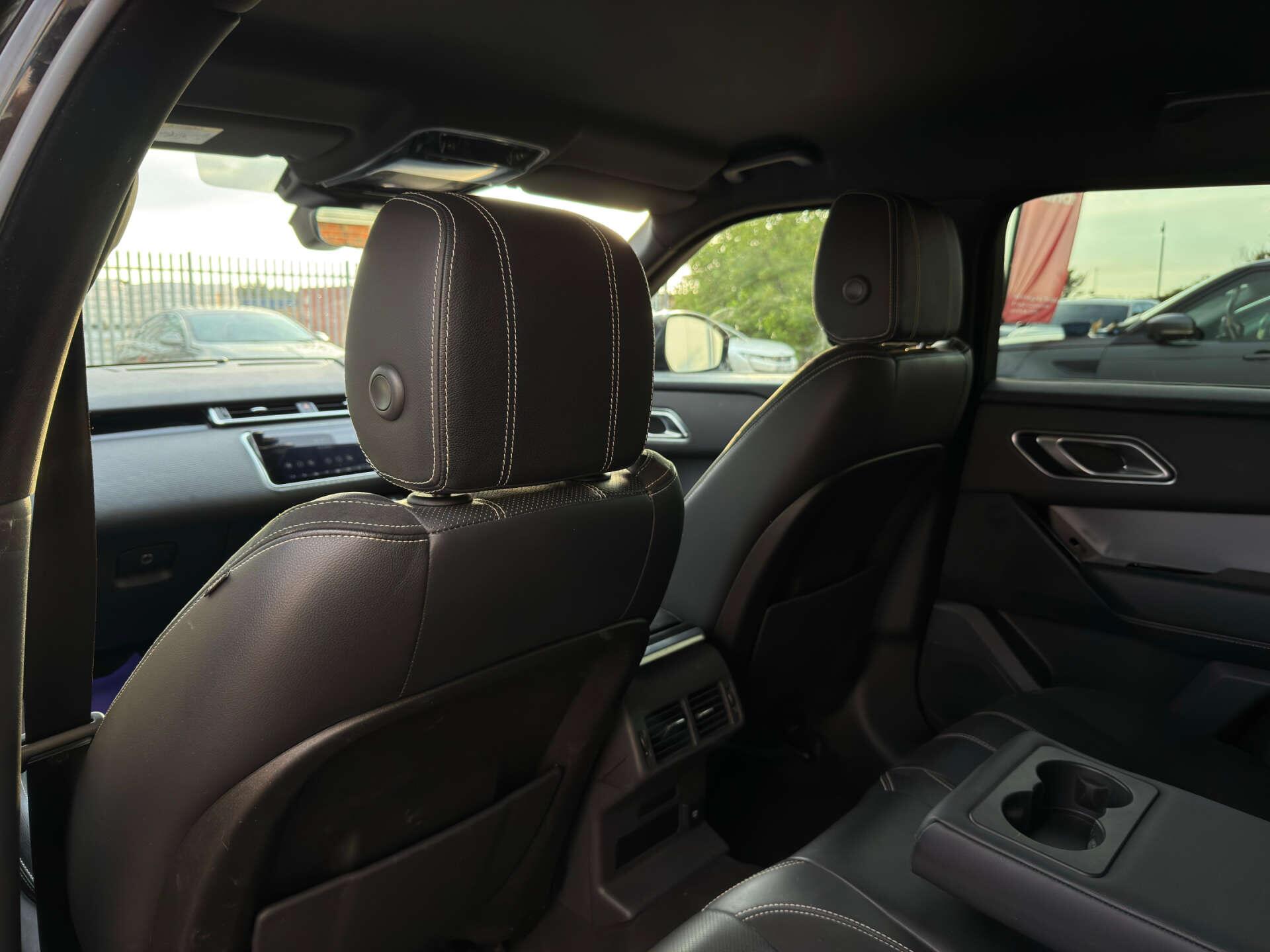 Land Rover Range Rover Velar view 33