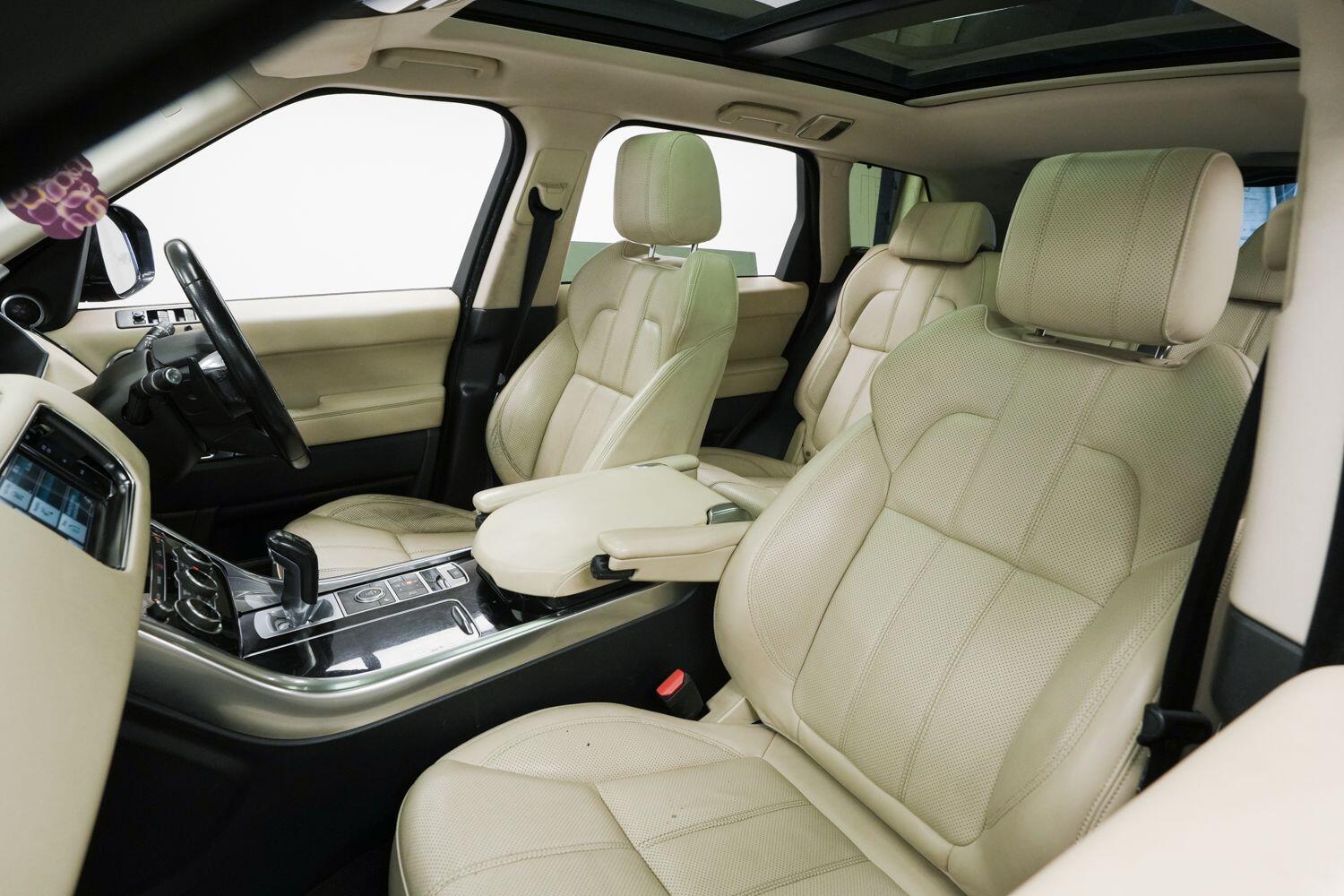 Land Rover Range Rover Sport view 27