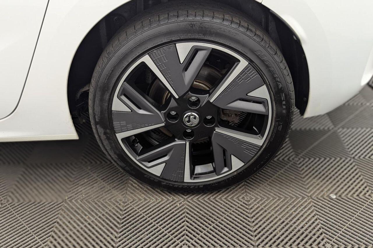 Vauxhall Corsa Electric view 55