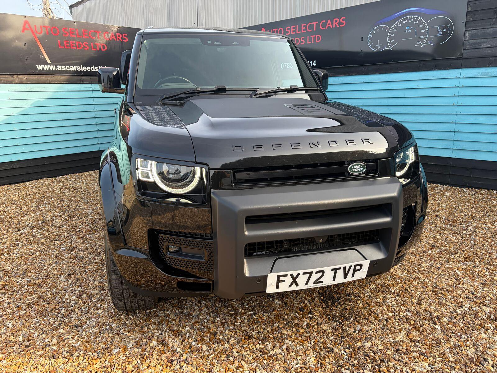 Land Rover Defender view 11