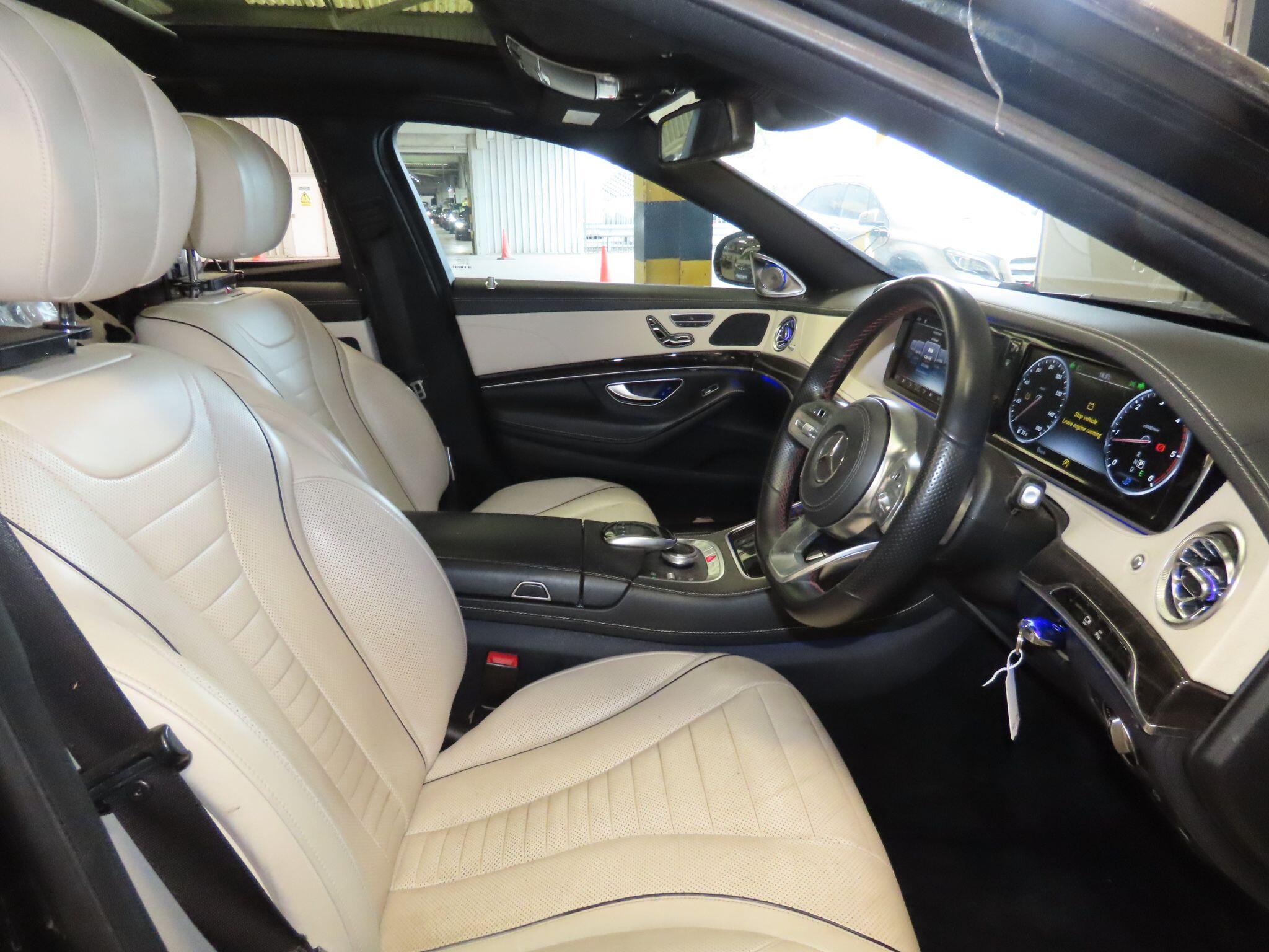 Mercedes-Benz S Class view 5