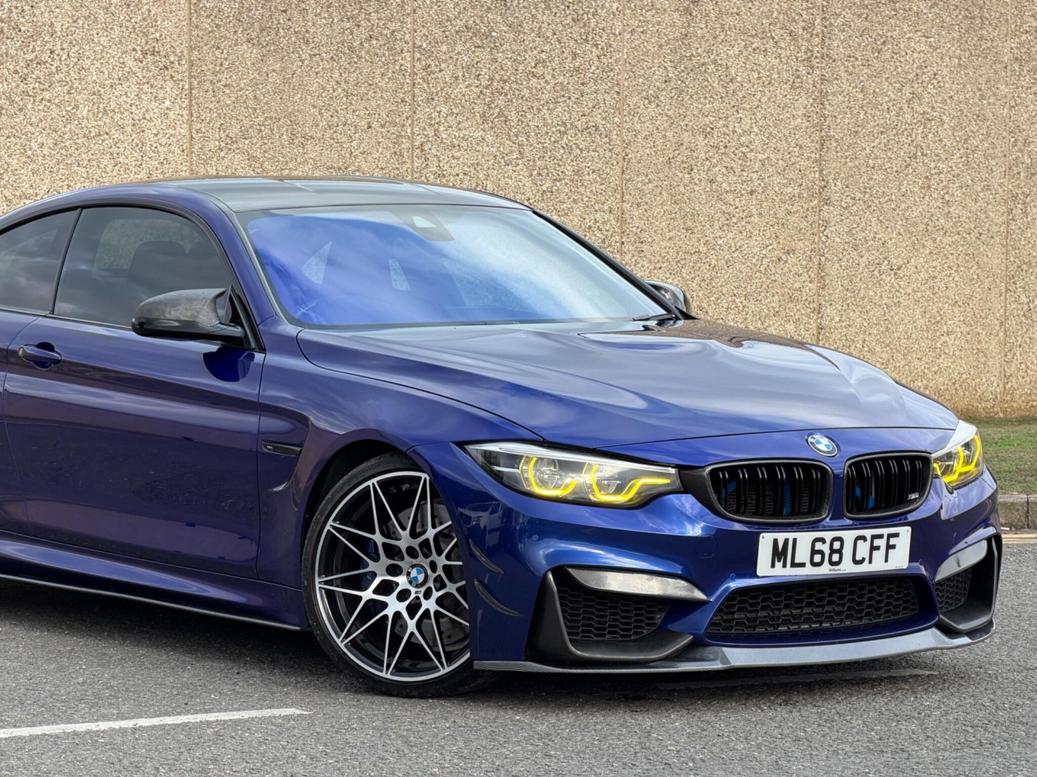 BMW M4 view 7