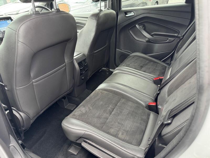 Ford Kuga view 15