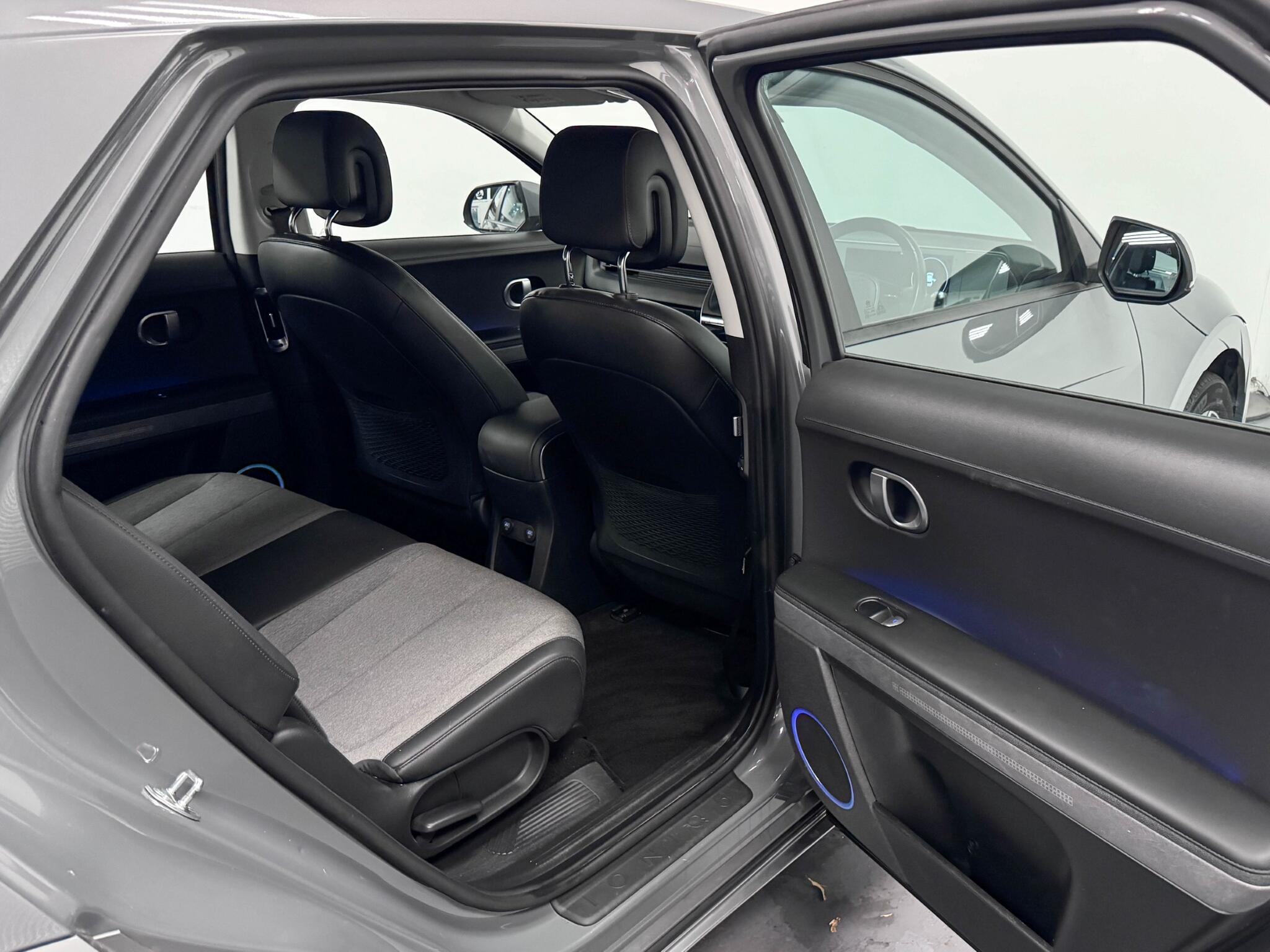 Hyundai Ioniq 5 view 28