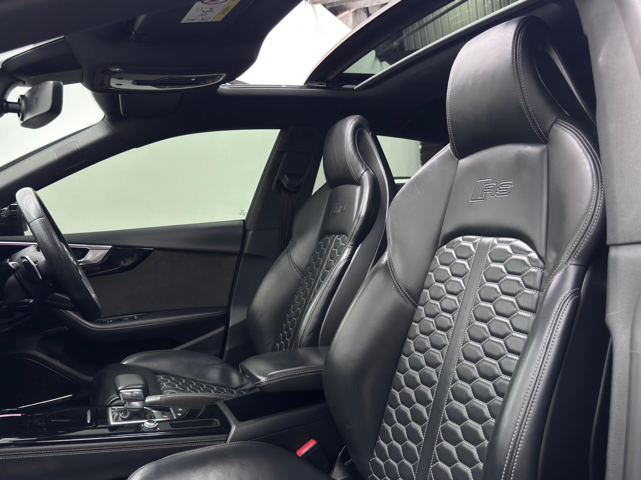Audi RS5 view 57