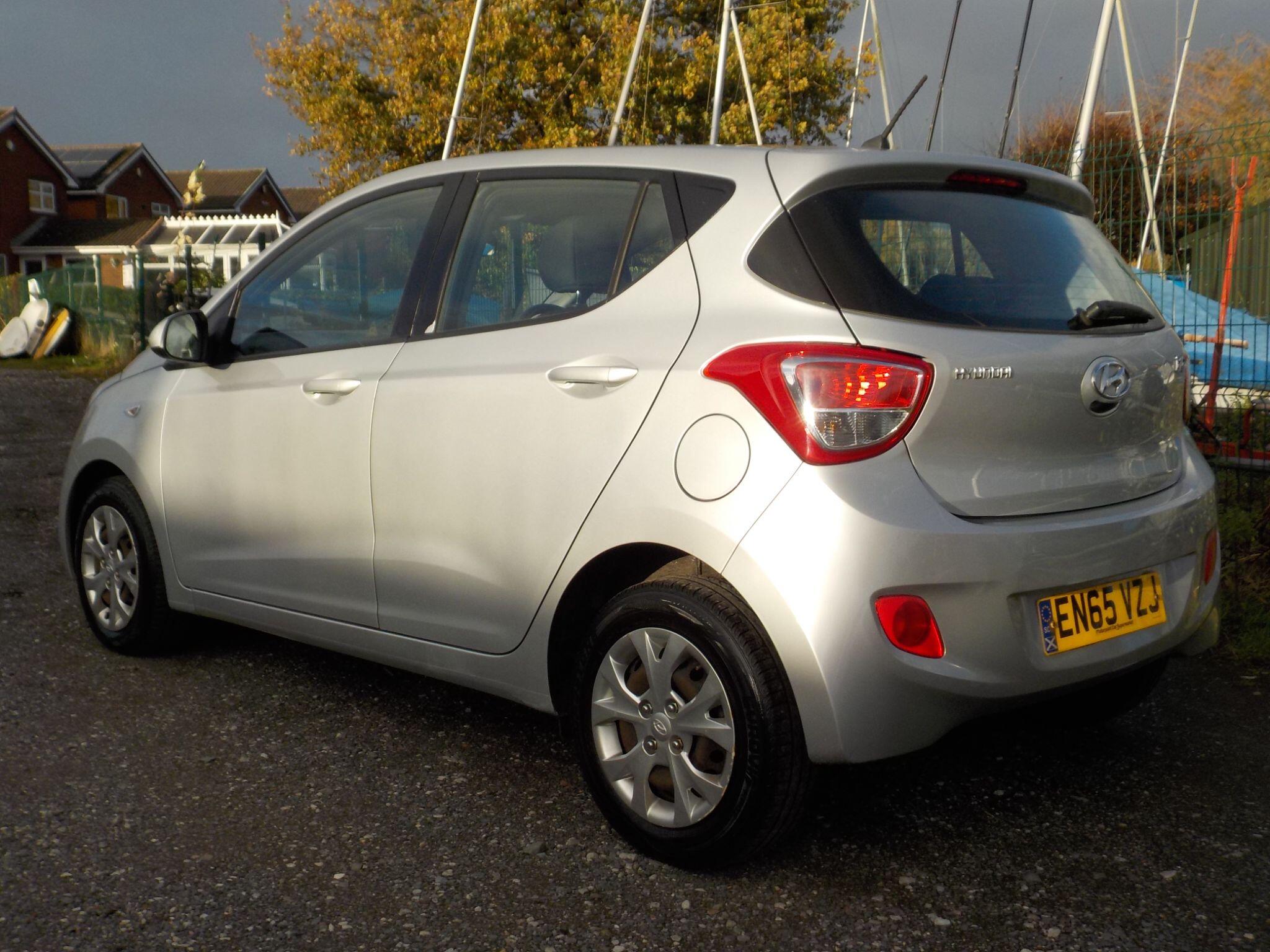 Hyundai i10 1.2 SE Euro 5 5dr