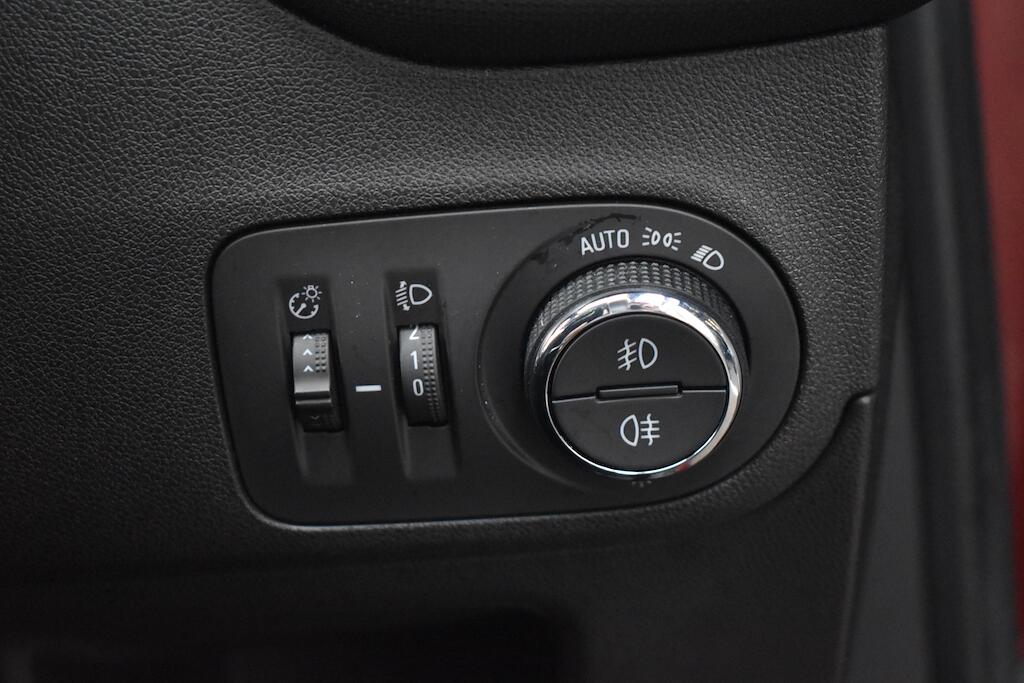 Vauxhall Crossland X view 49