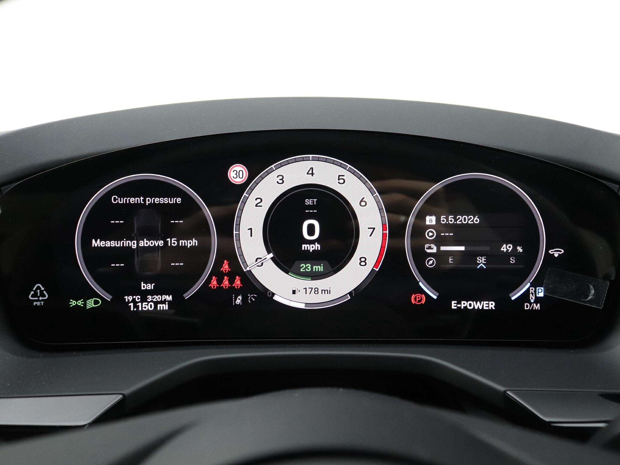 Porsche Panamera view 16