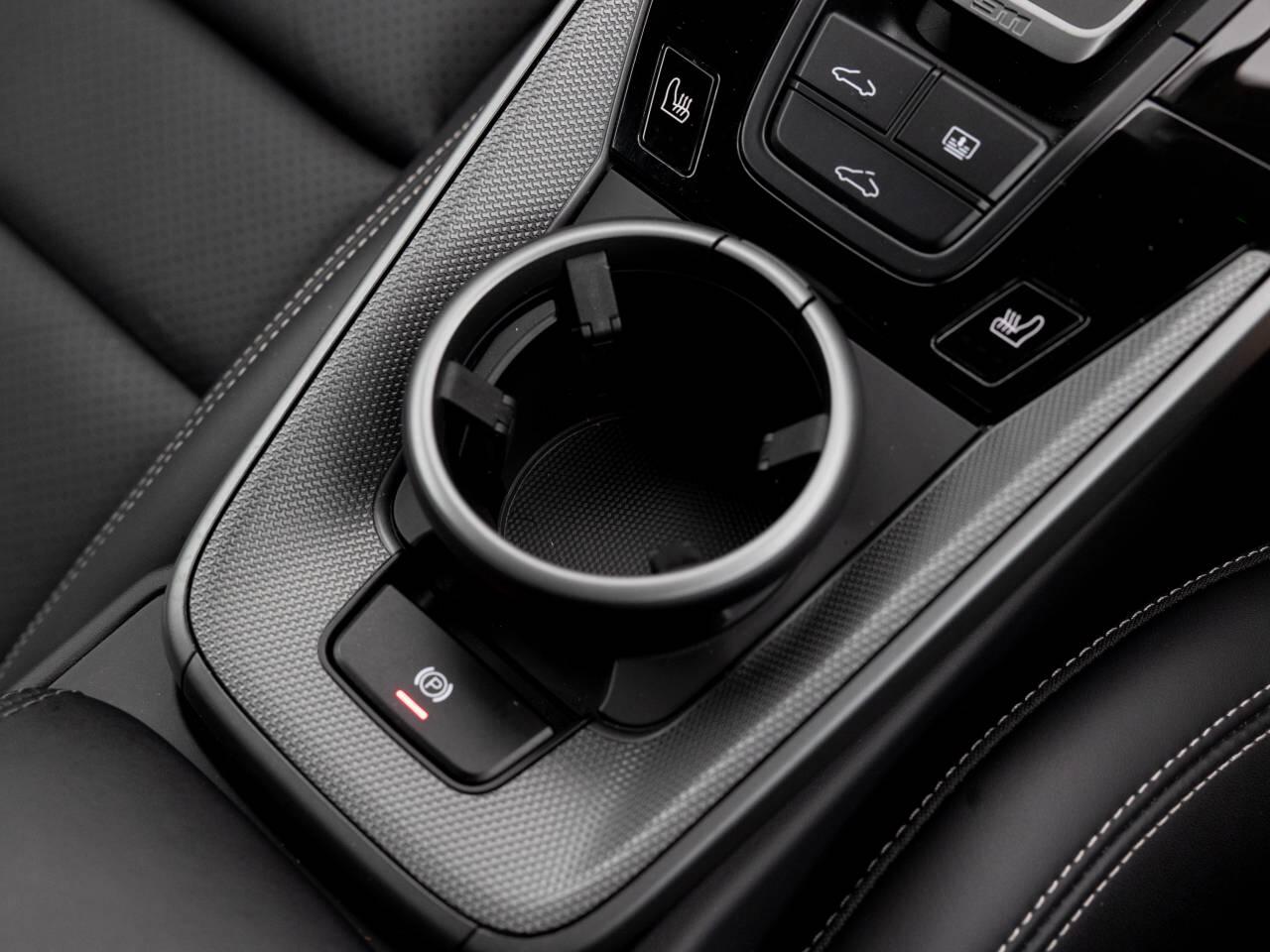 Porsche 911 view 53