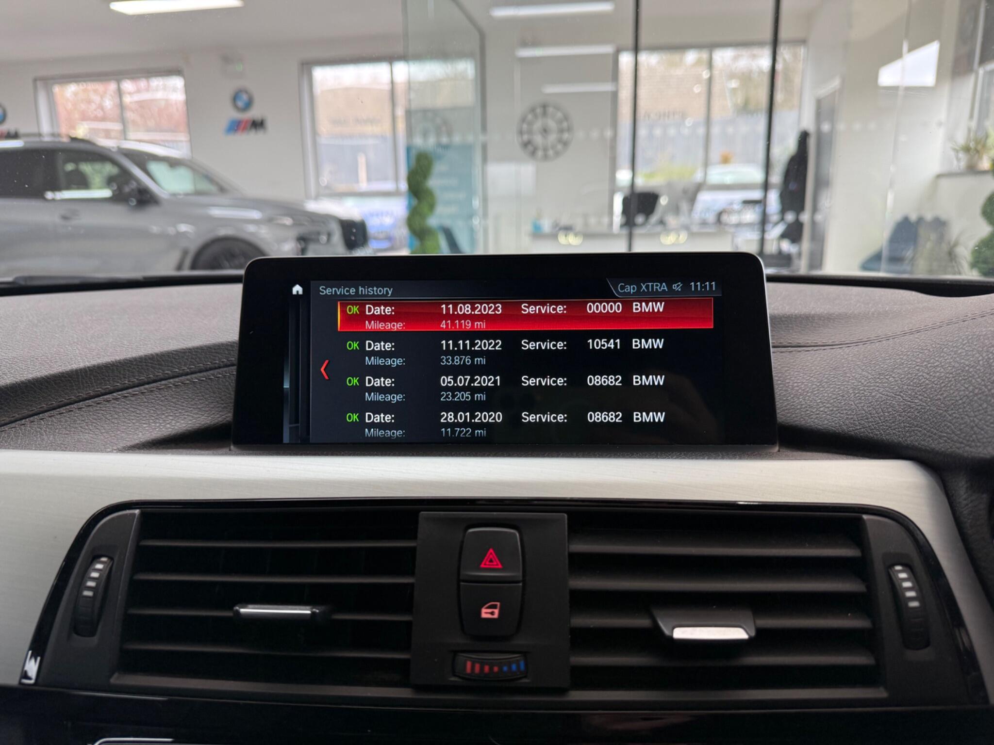 BMW 4 Series view 16