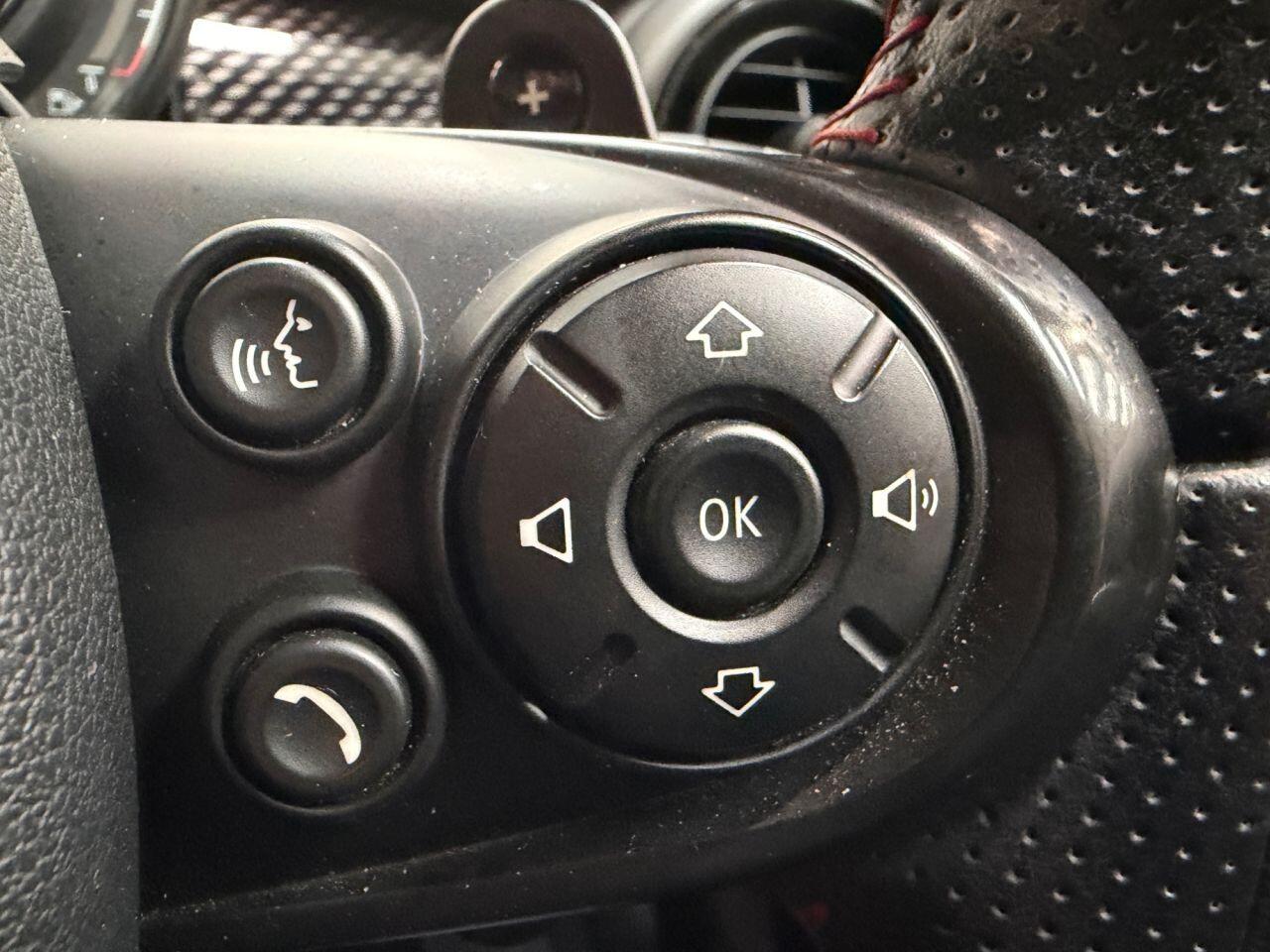 Mini Cooper view 40