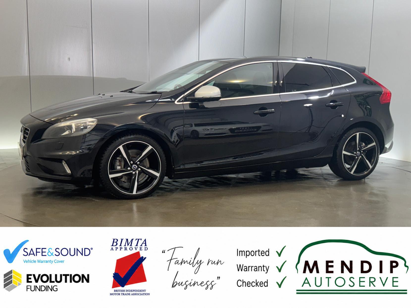 Volvo V40 view 4