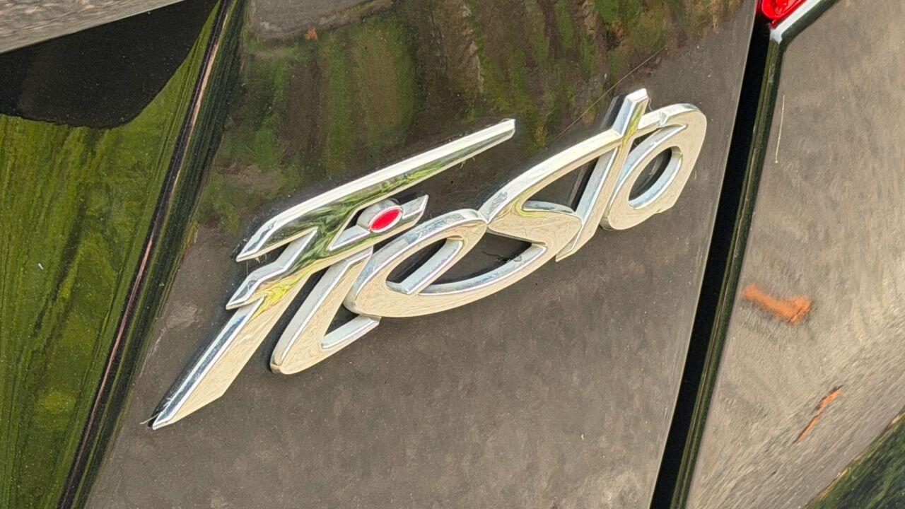 Ford Fiesta view 36