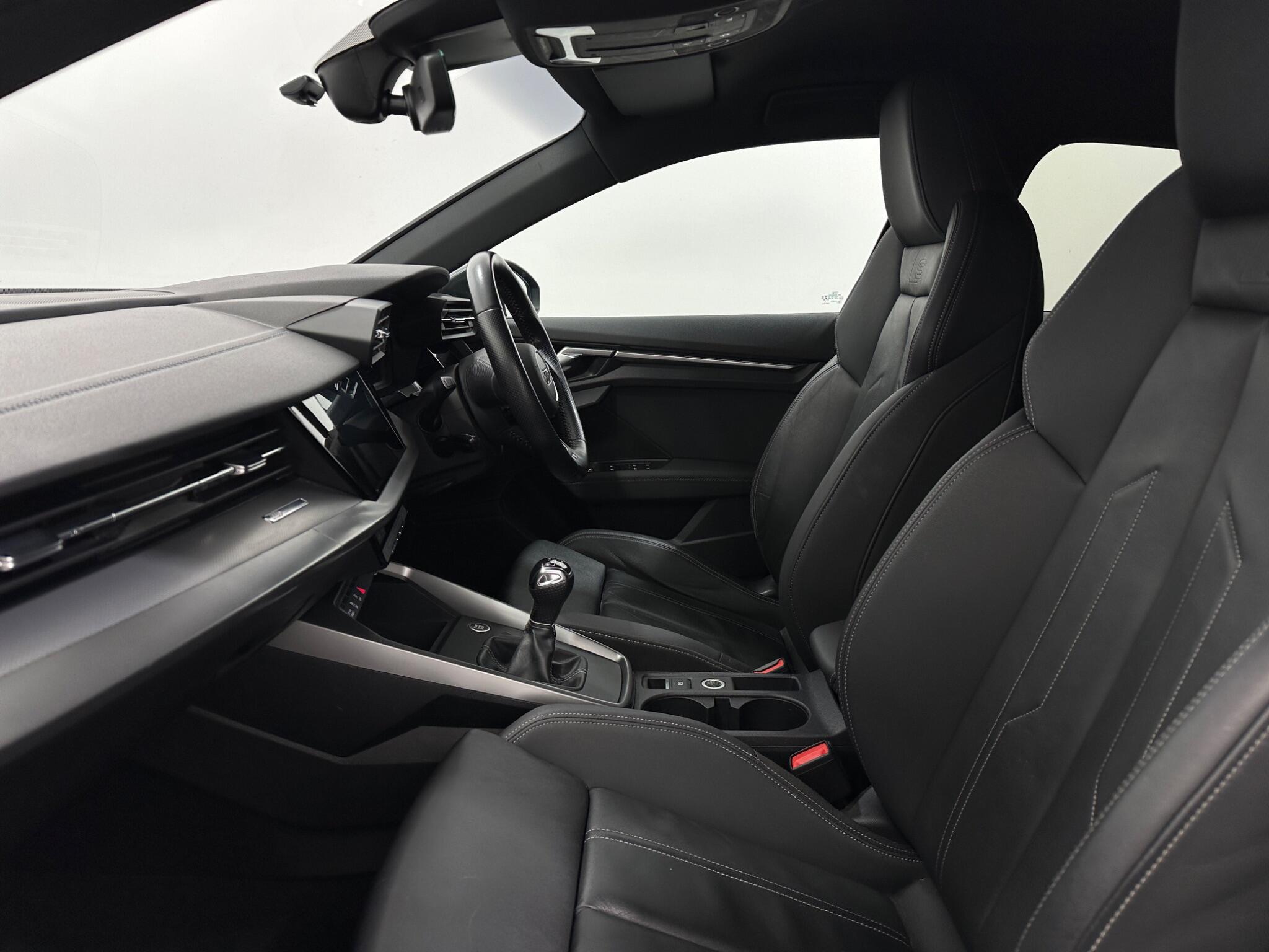 Audi A3 view 32