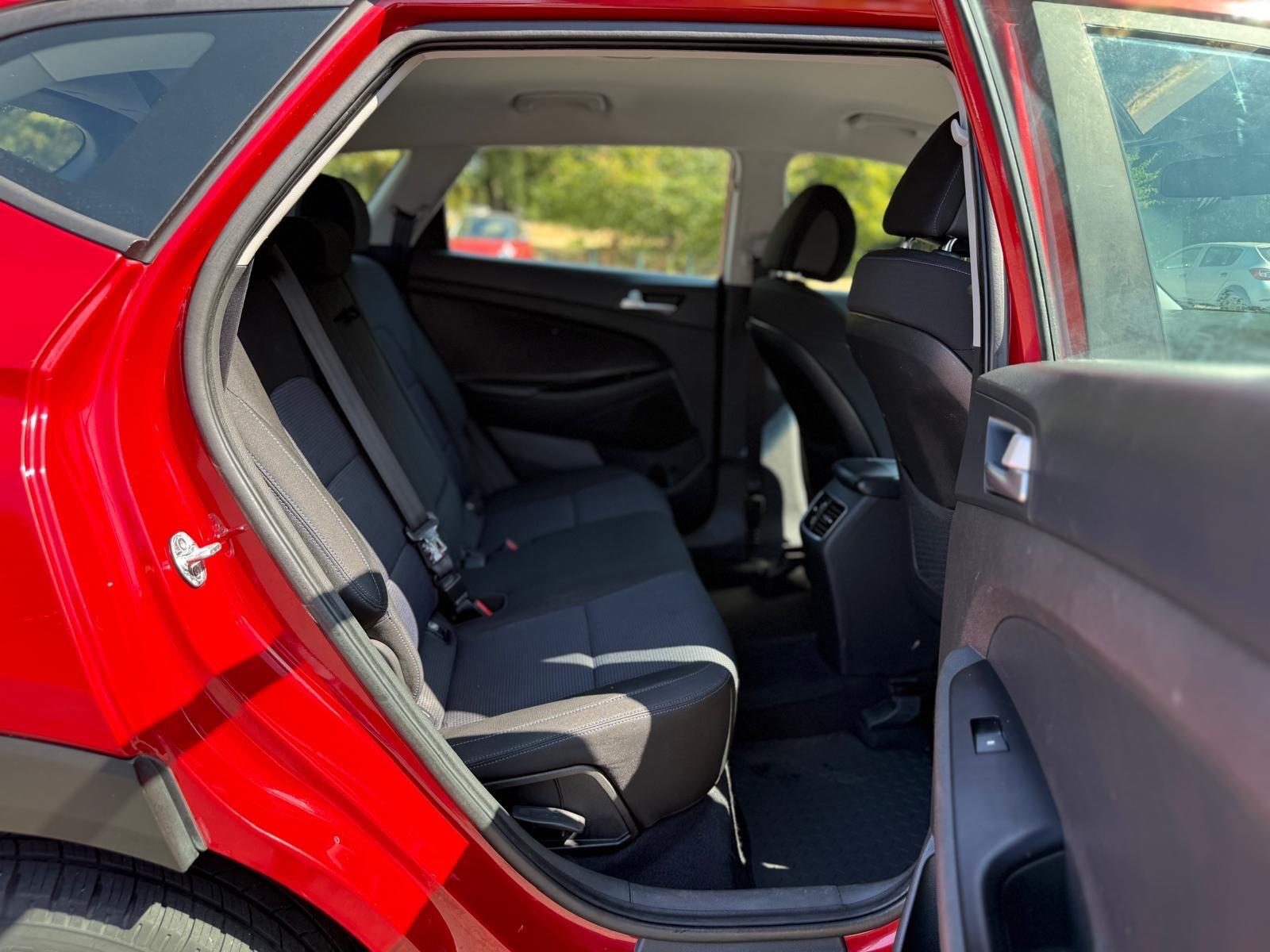 Hyundai Tucson view 33