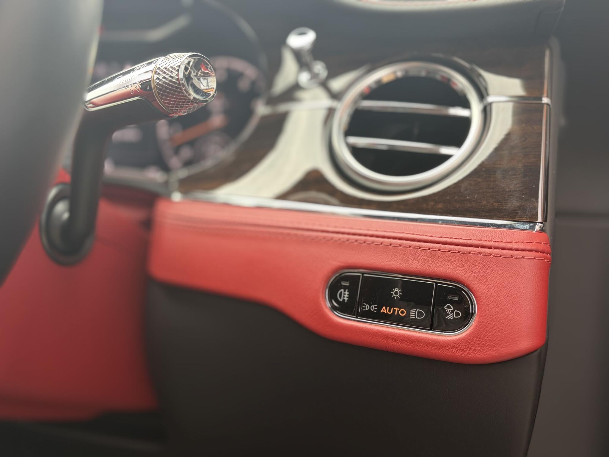 Bentley Continental view 28
