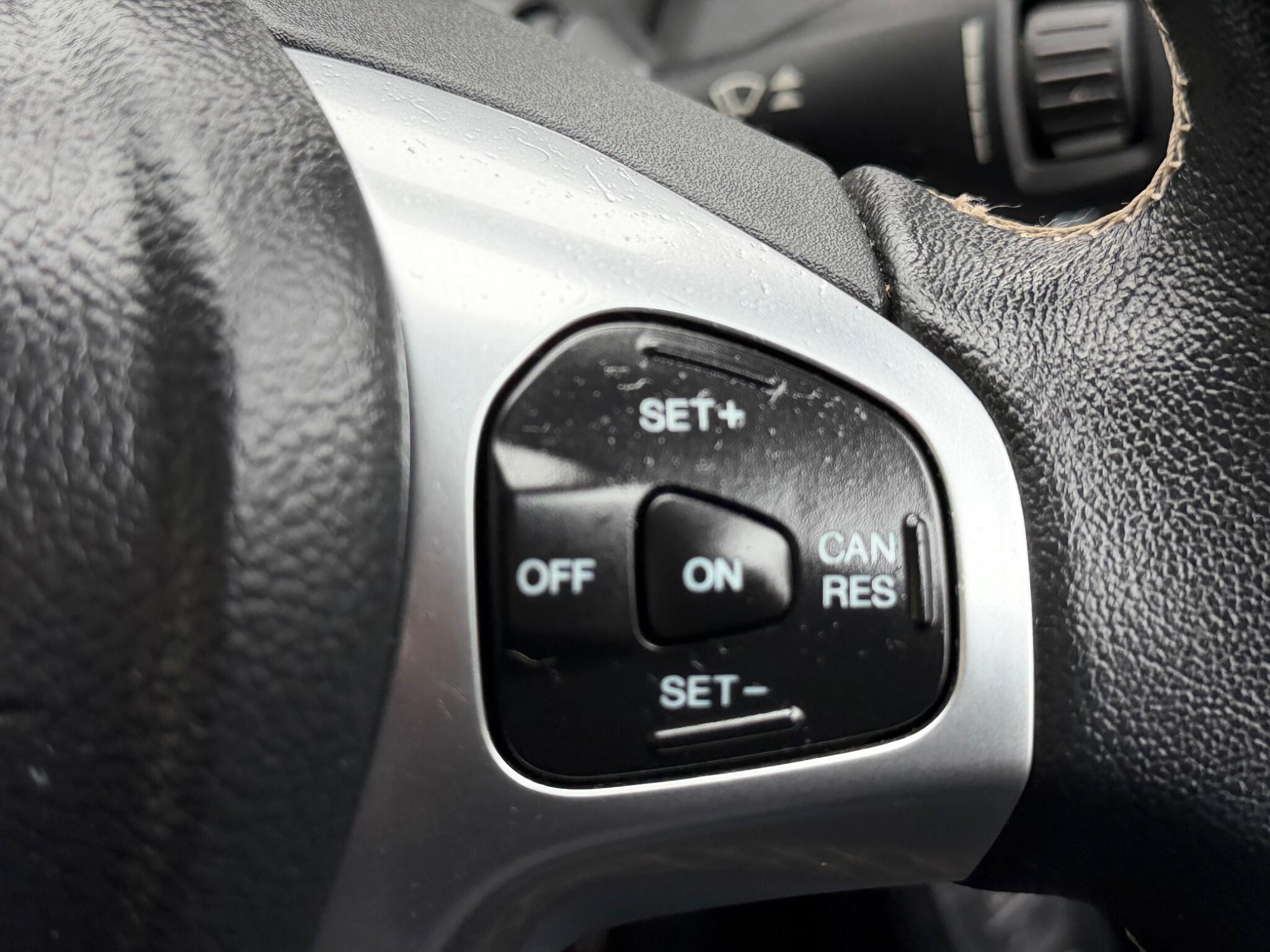 Ford Fiesta view 33