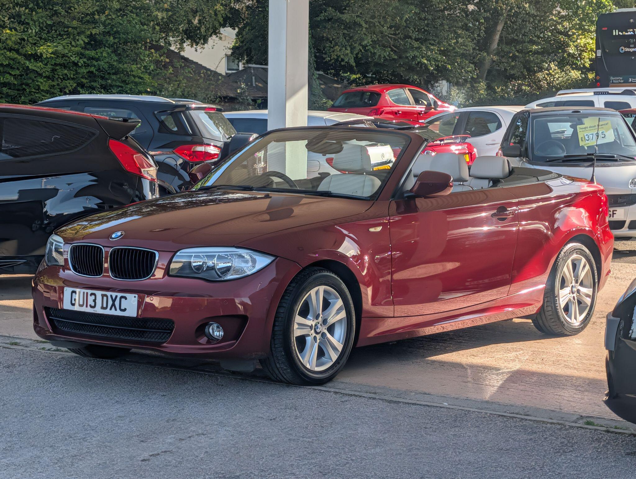 BMW 1 Series view 9