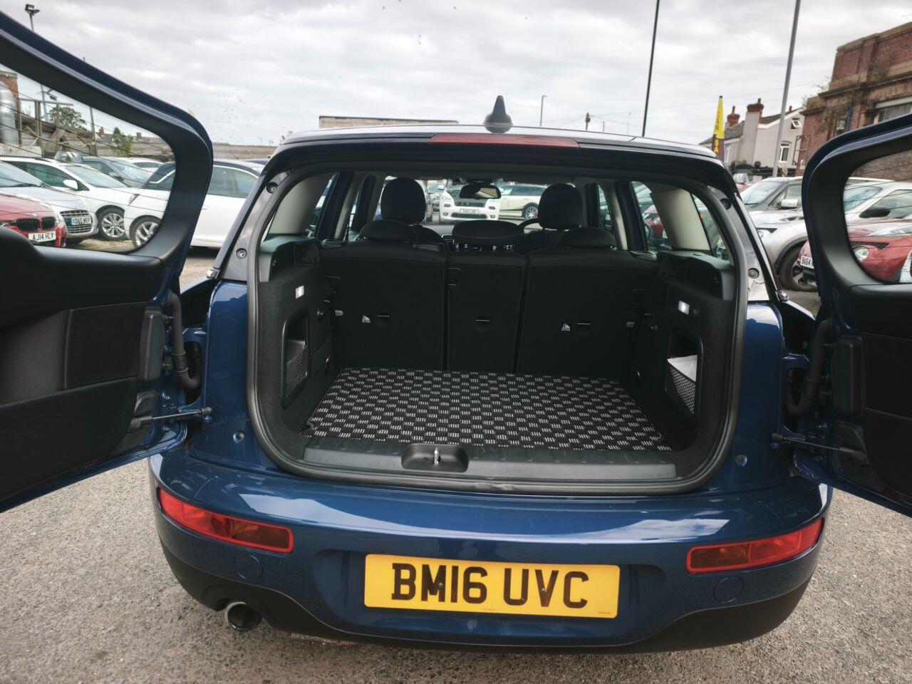 Mini Clubman view 28
