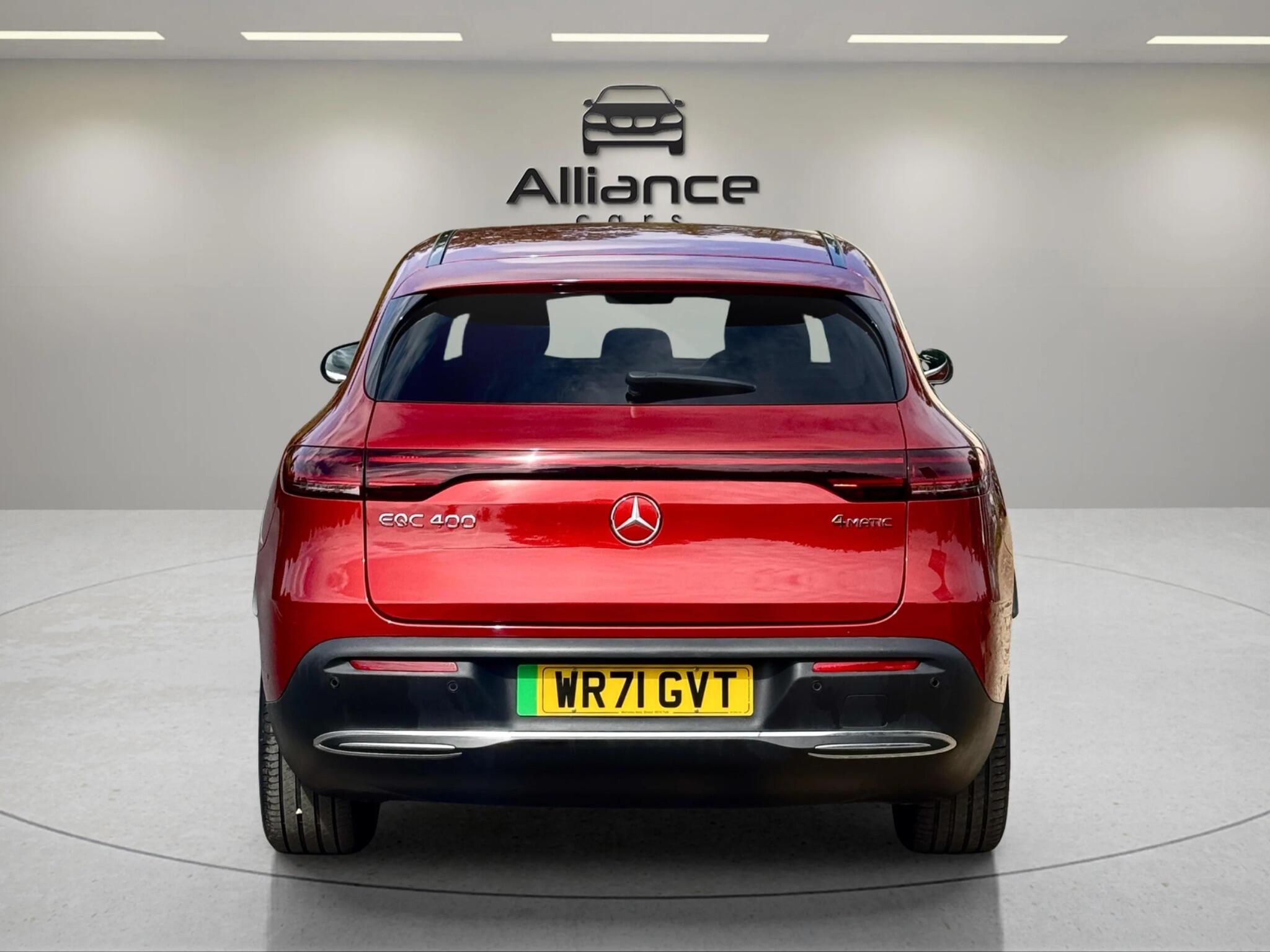 Mercedes-Benz EQC view 11