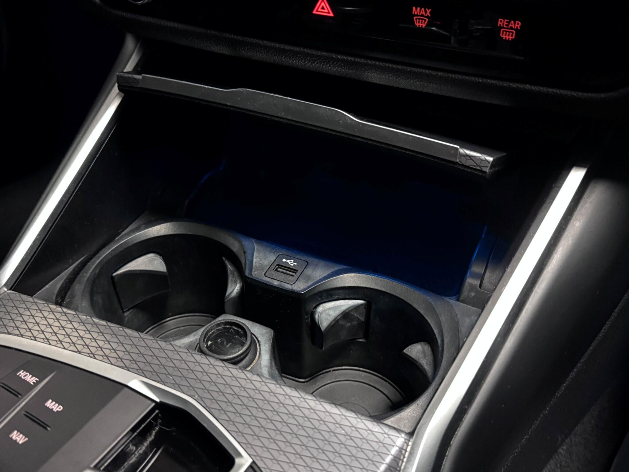 BMW 3 Series view 34