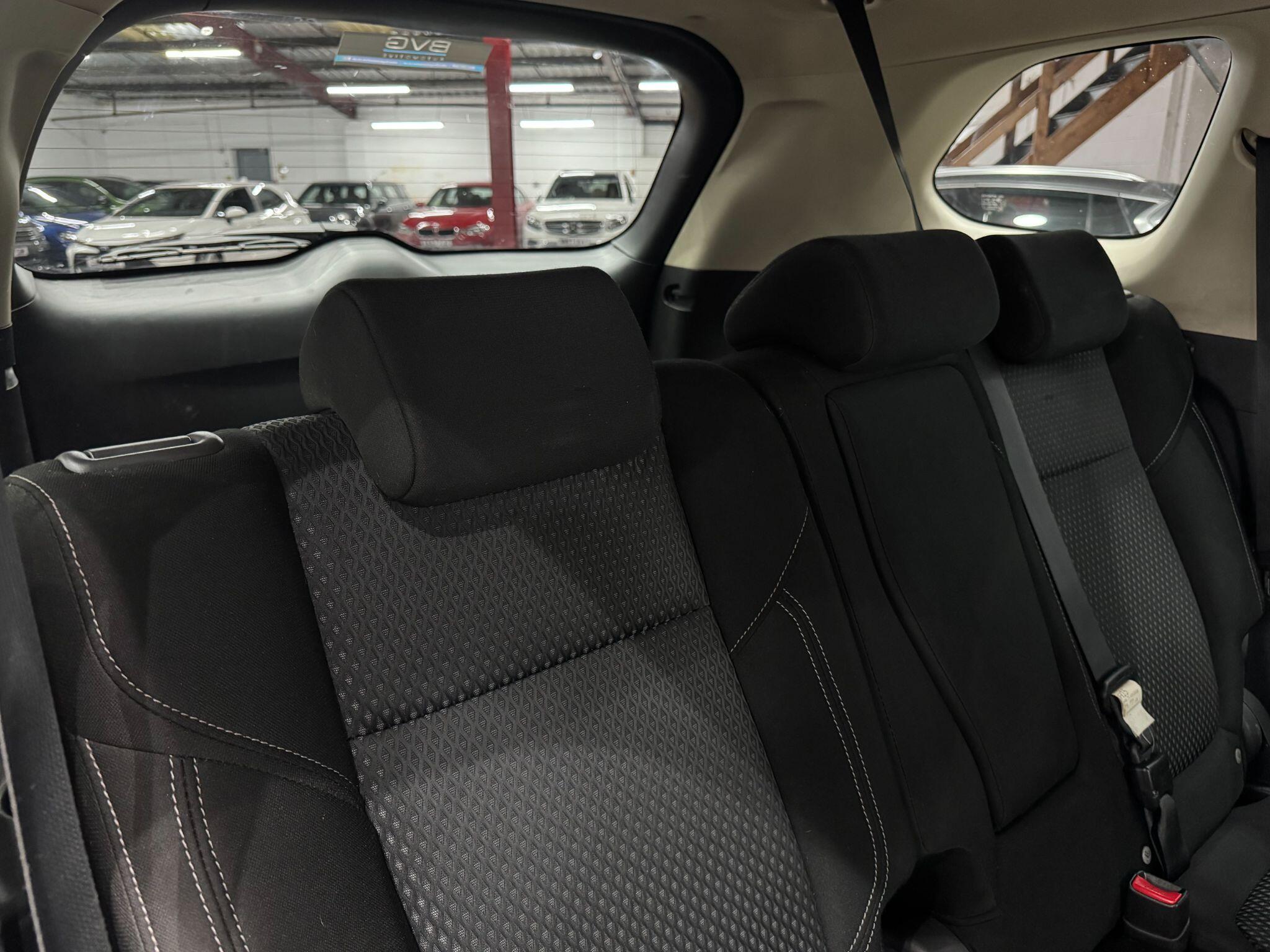 Mitsubishi Outlander view 66