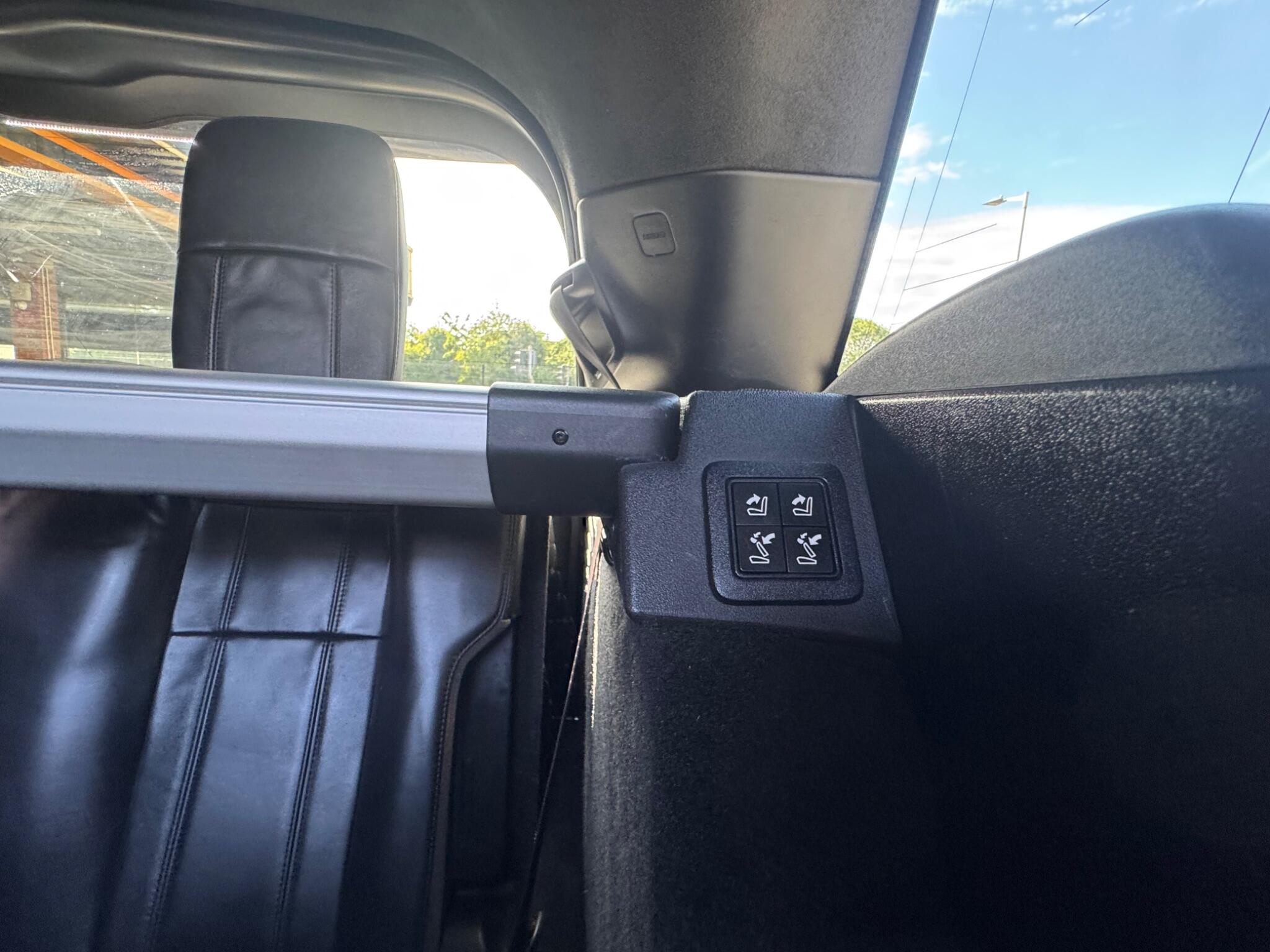 Land Rover Range Rover Sport view 14