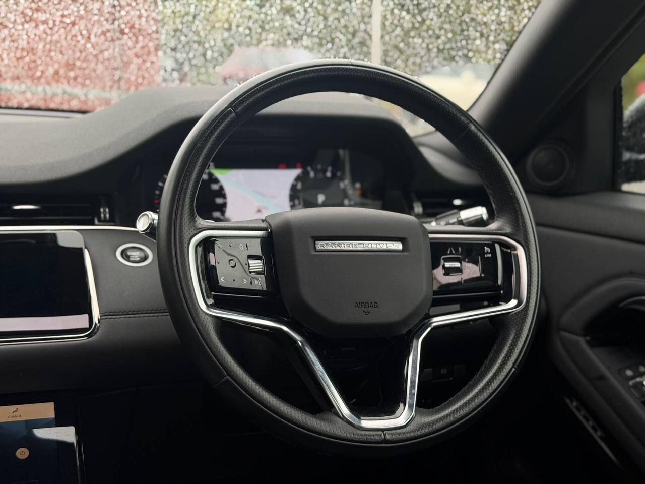 Land Rover Range Rover Evoque view 25