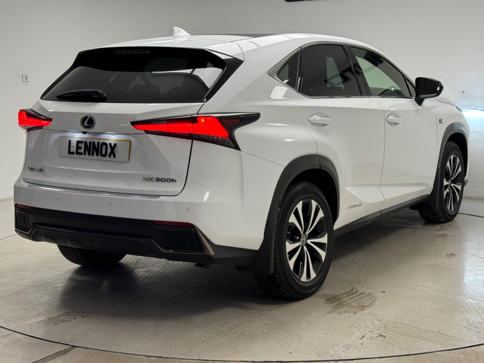 Lexus NX view 6