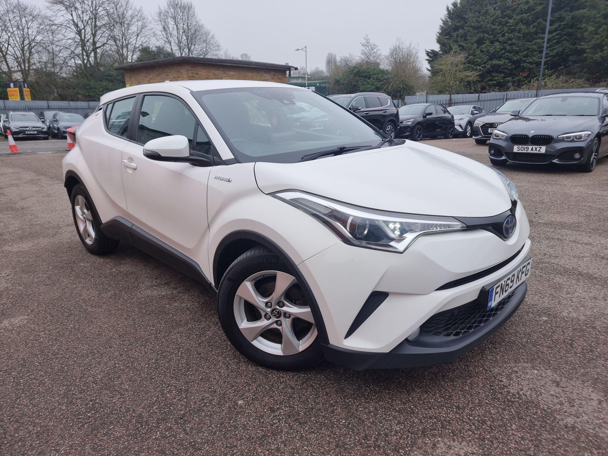 2019 Toyota C-HR in White for sale