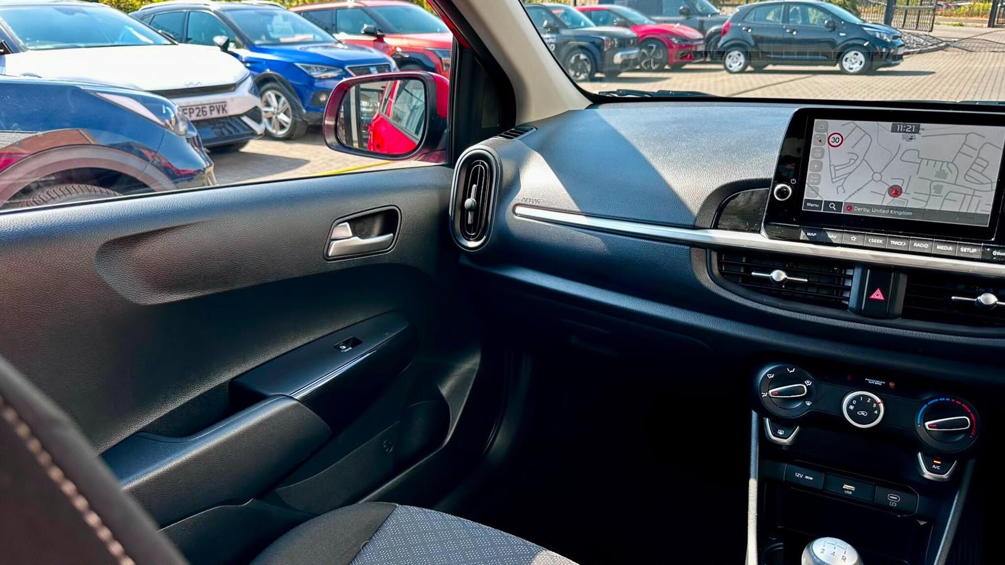 Kia Picanto view 18