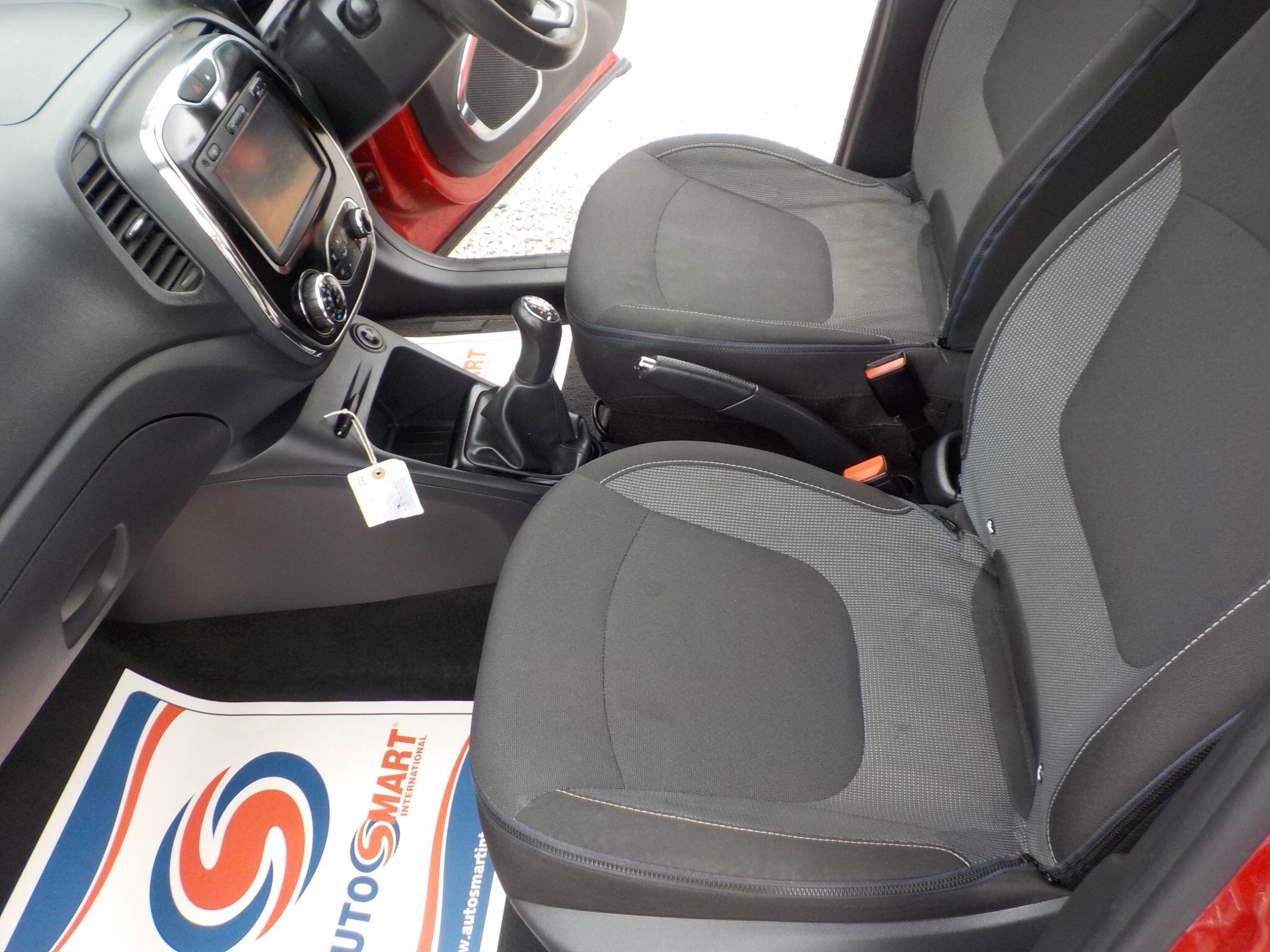 Renault Captur 1.5 dCi ENERGY Dynamique S Nav Euro 6 (s/s) 5dr