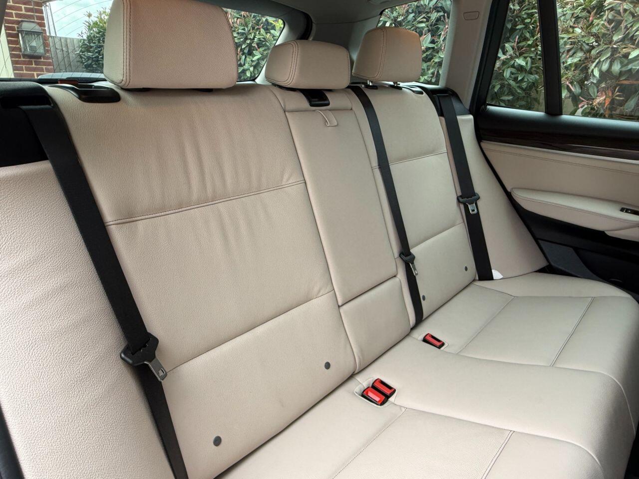 BMW X3 view 31